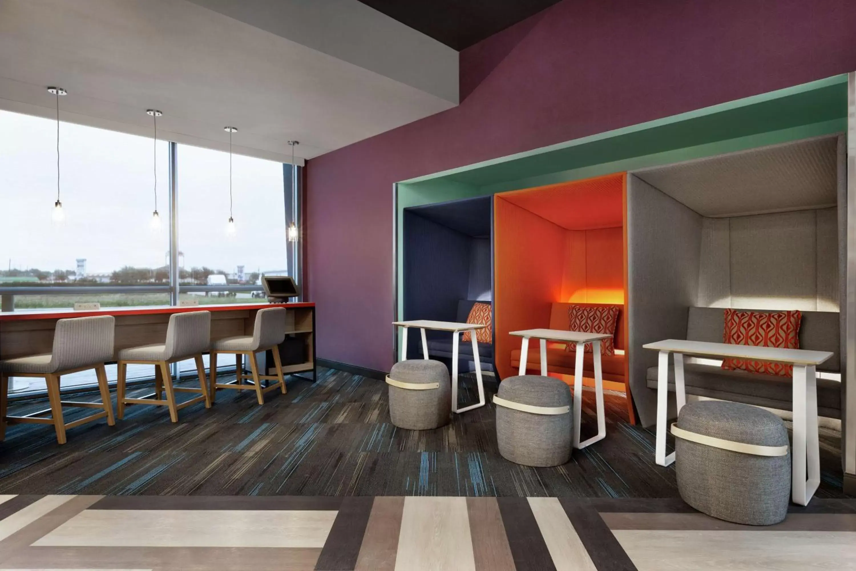 Lobby or reception, Lounge/Bar in Tru by Hilton Webster Houston NASA