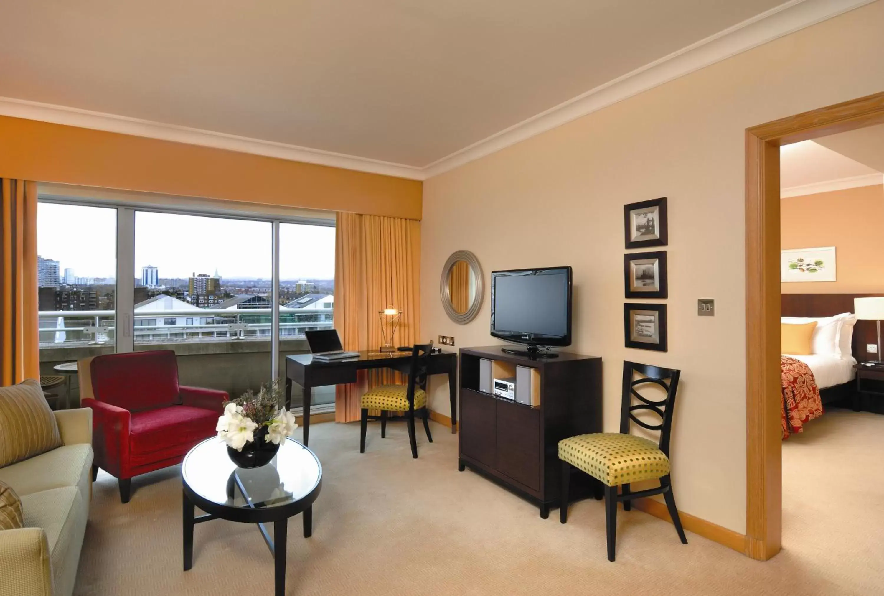 Chelsea King Suite with Balcony in The Chelsea Harbour Hotel and Spa