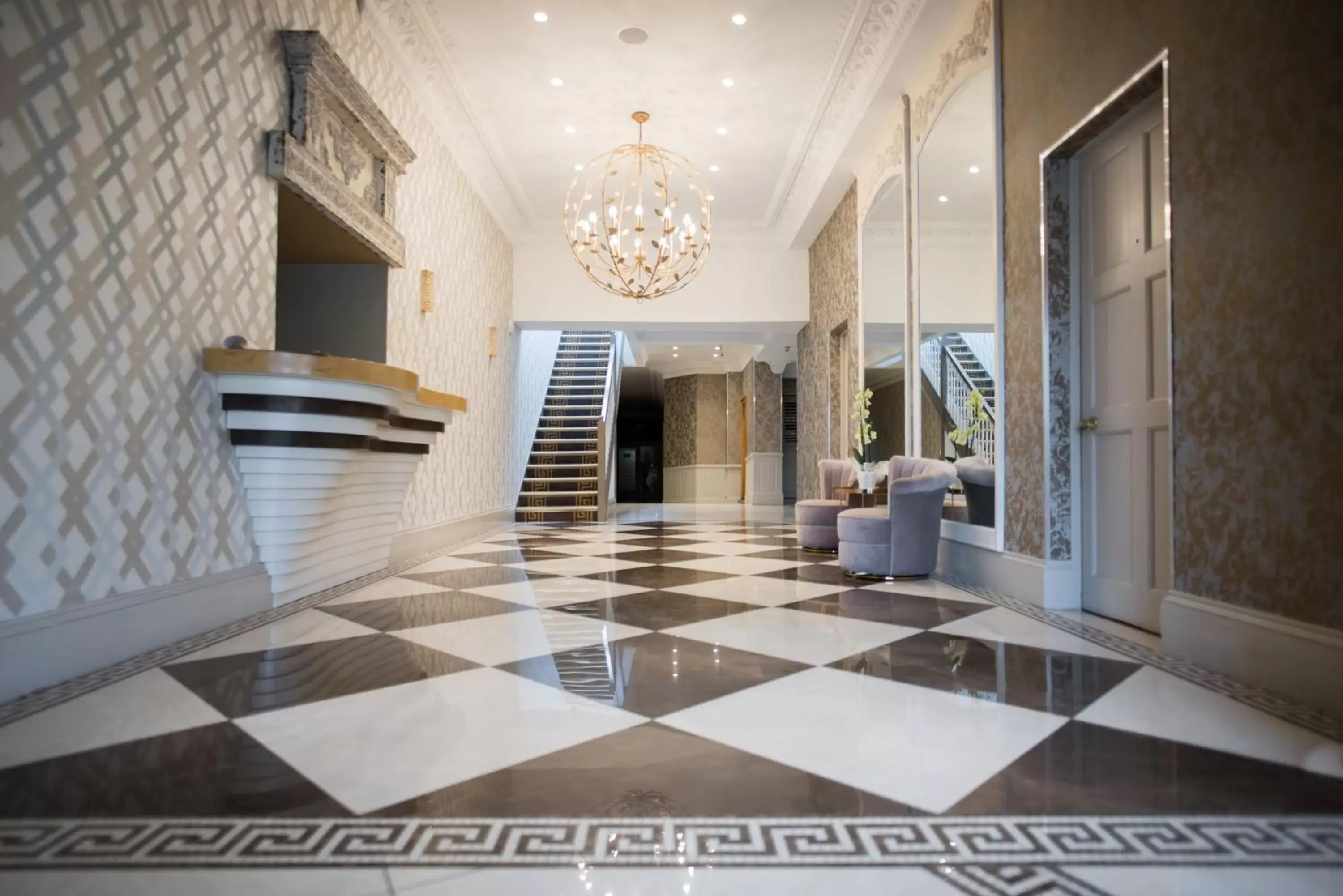 Lobby/Reception in Guildford Manor Hotel & Spa