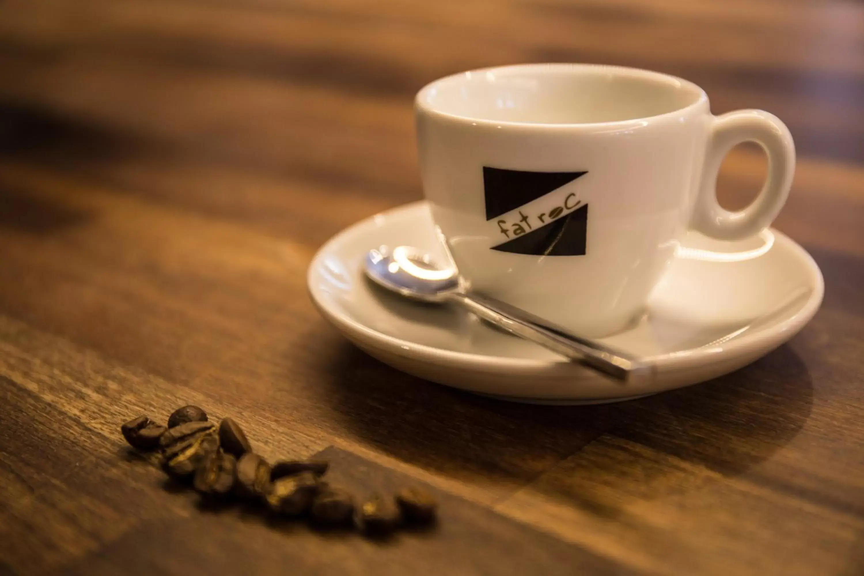 Coffee/tea facilities in The Oak House Hotel