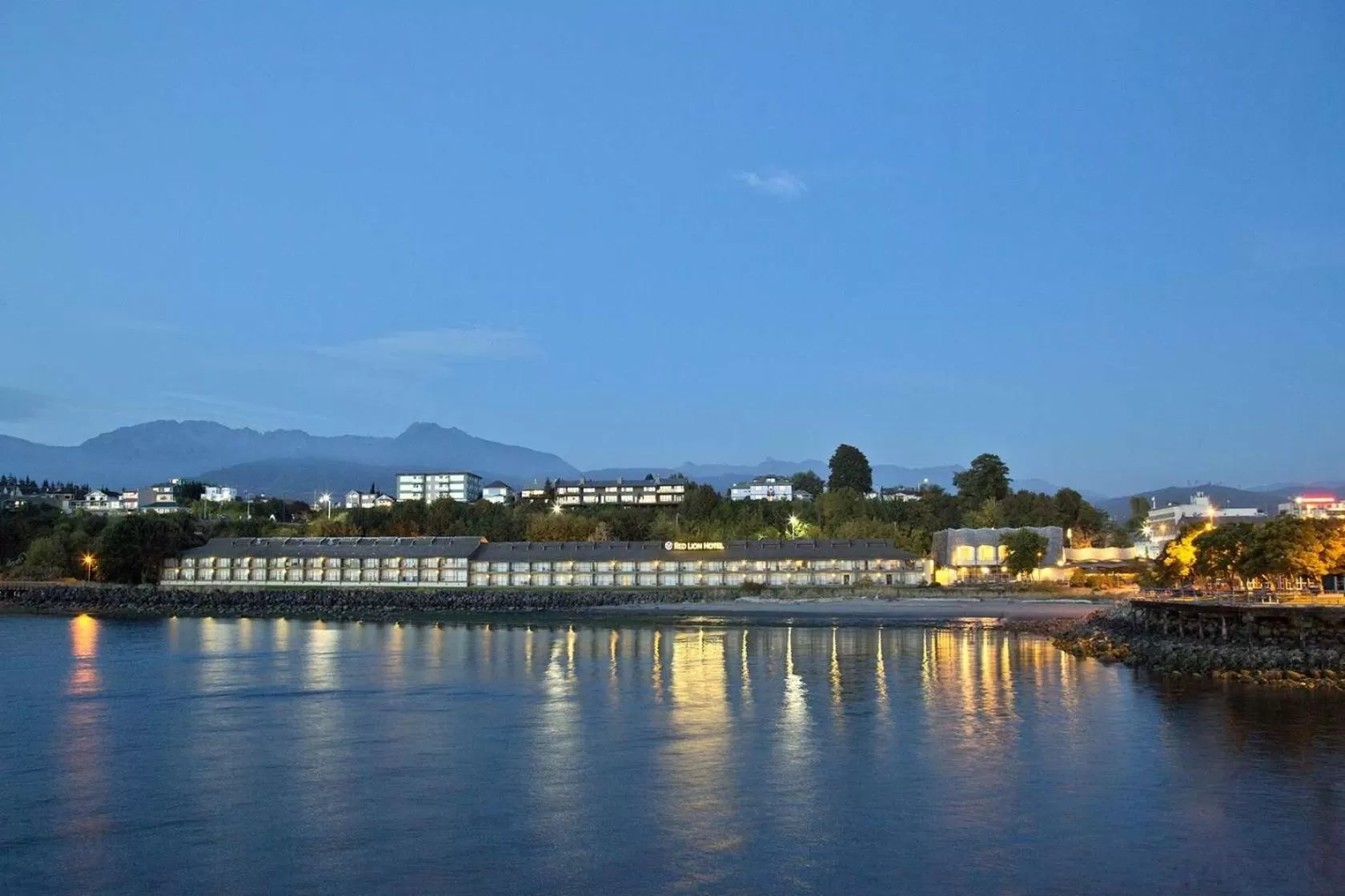 Natural landscape in Red Lion Hotel Port Angeles Harbor