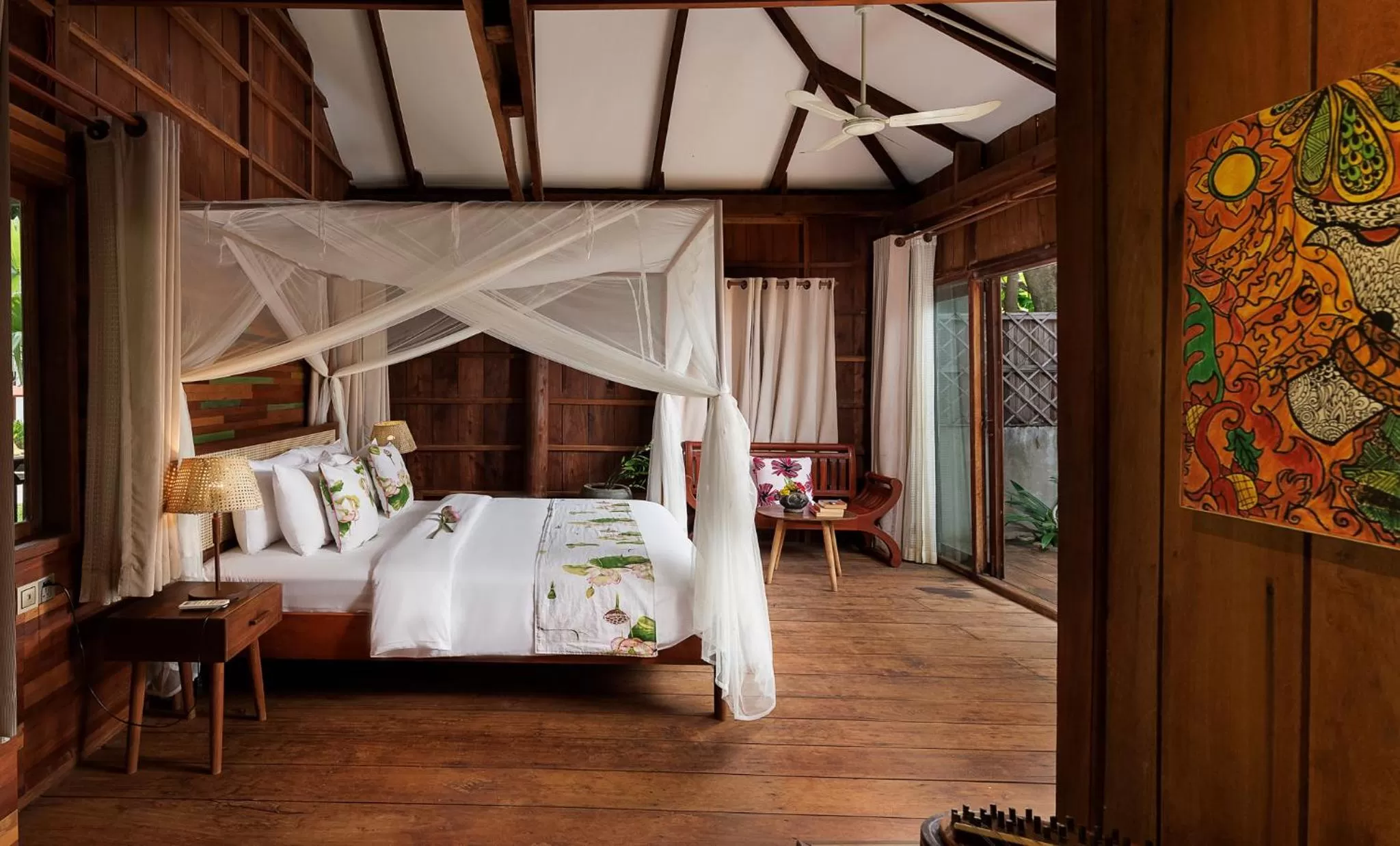 Bedroom, Bed in Dontrei Villa Angkor