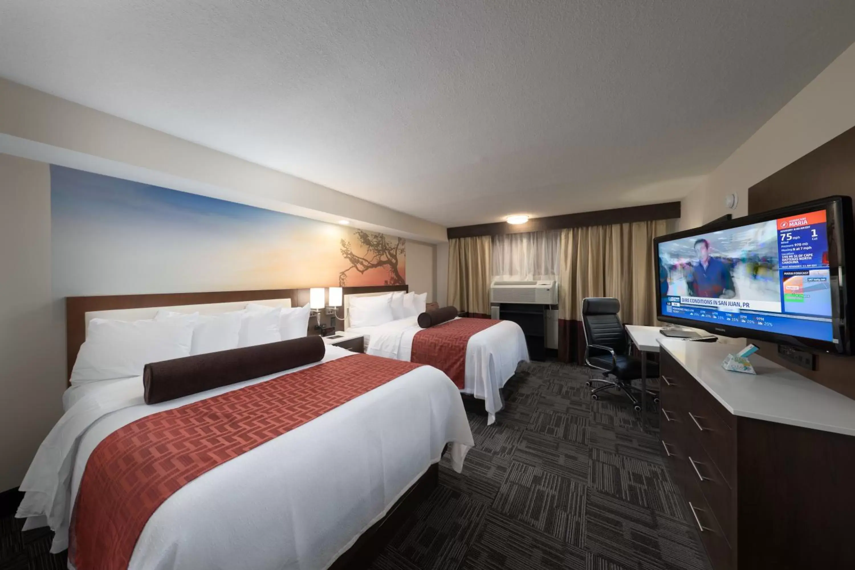 Bed in Brookfield- Milwaukee Hotel