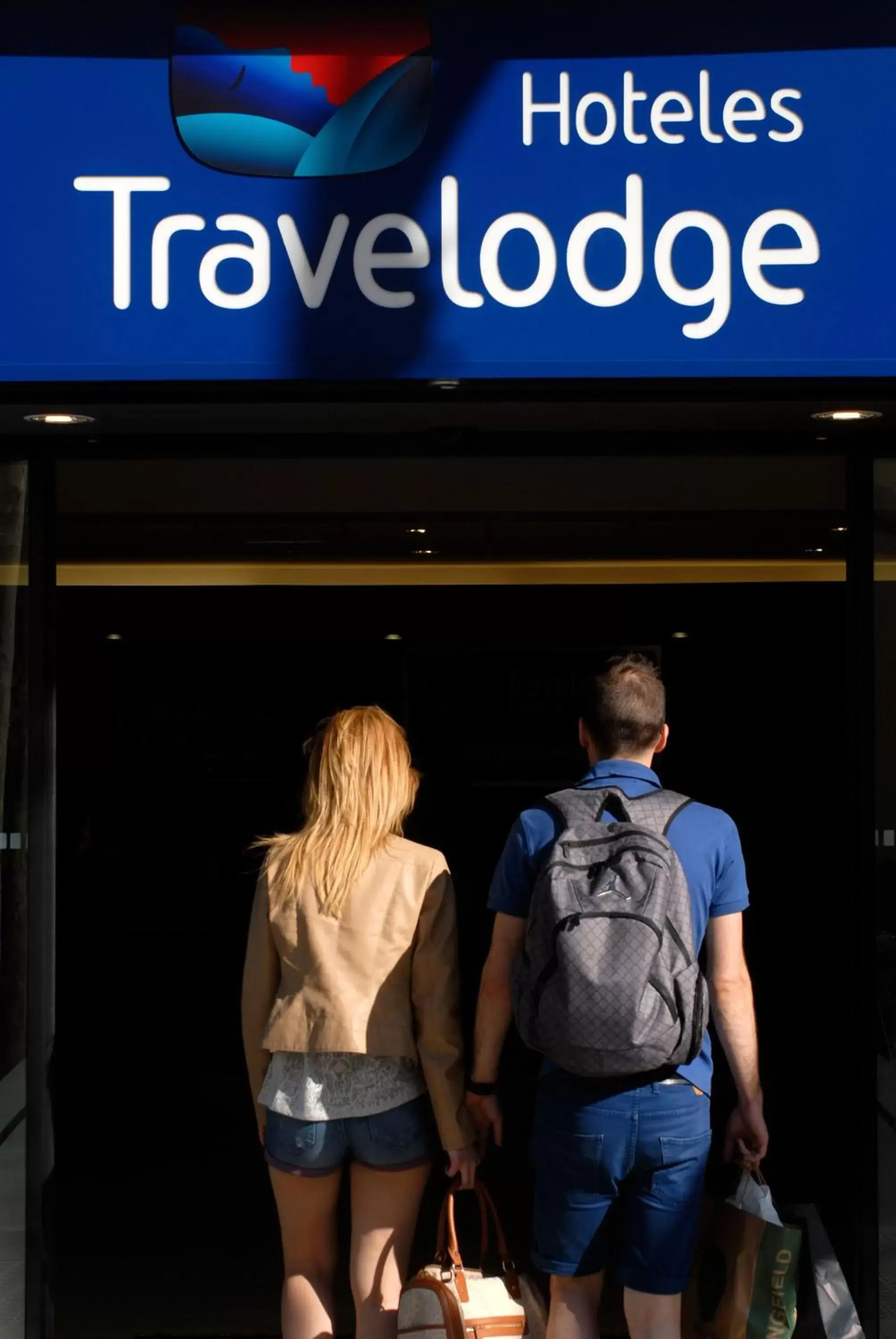 Facade/entrance in Travelodge Valencia Aeropuerto