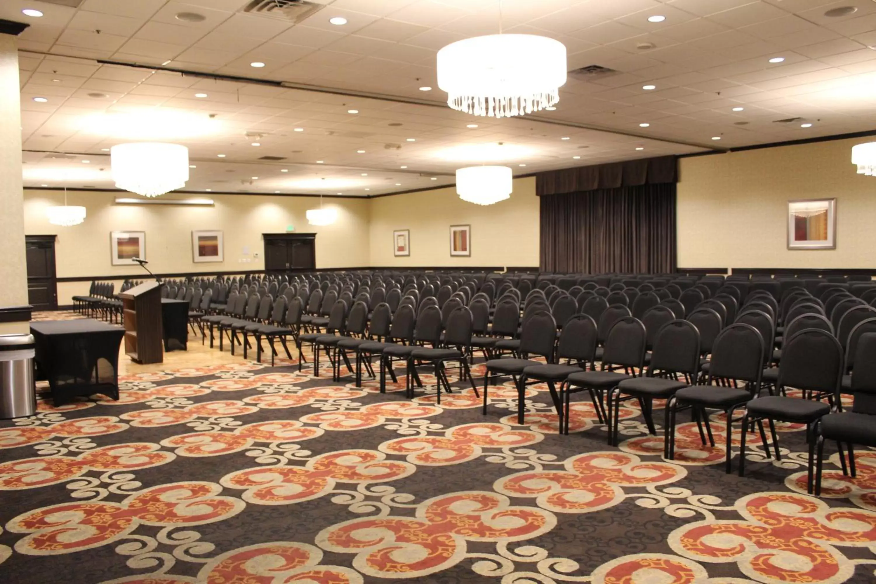 Banquet/Function facilities in Hotel Burbank