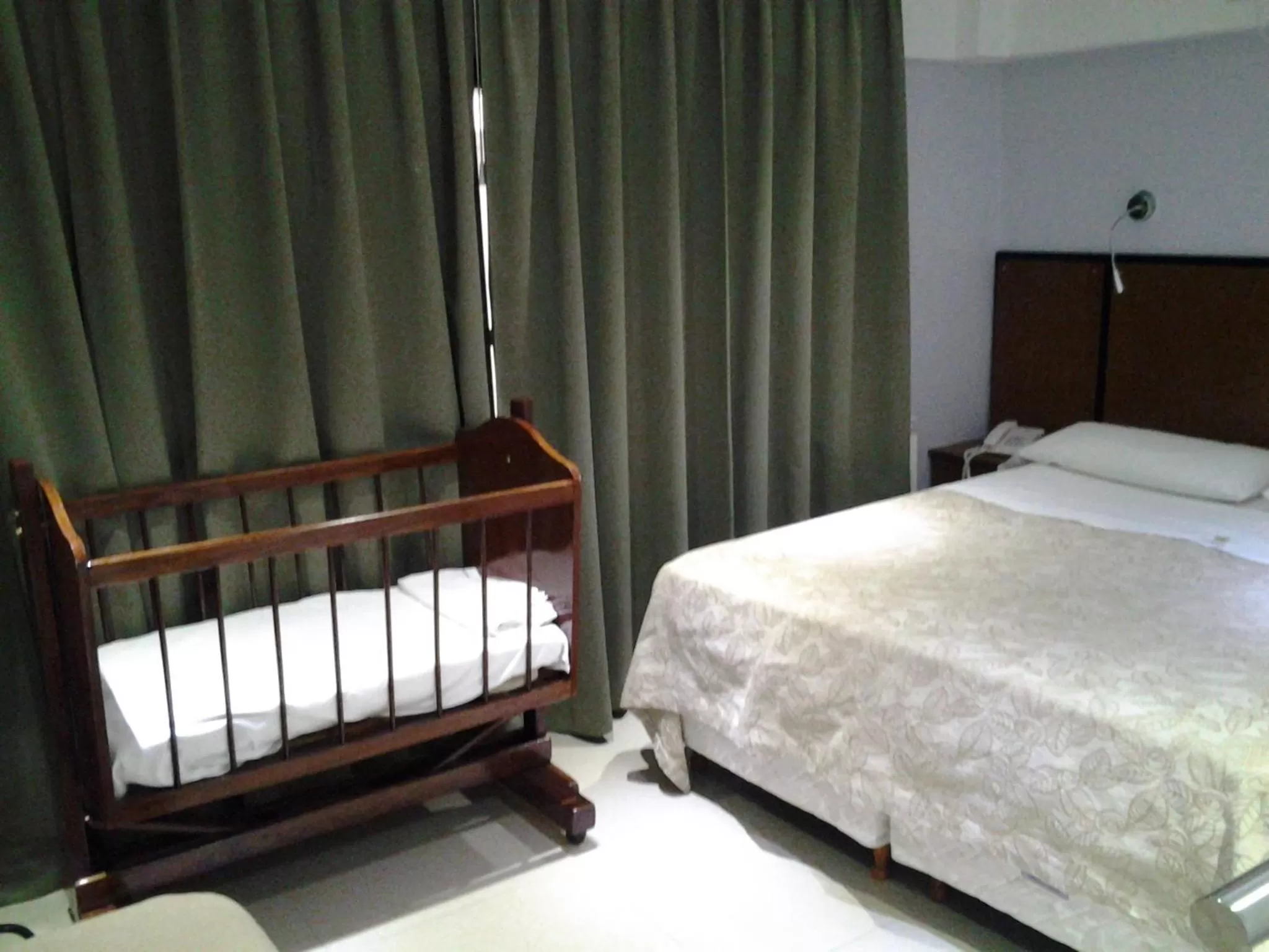 Photo of the whole room, Bed in Hotel Athos