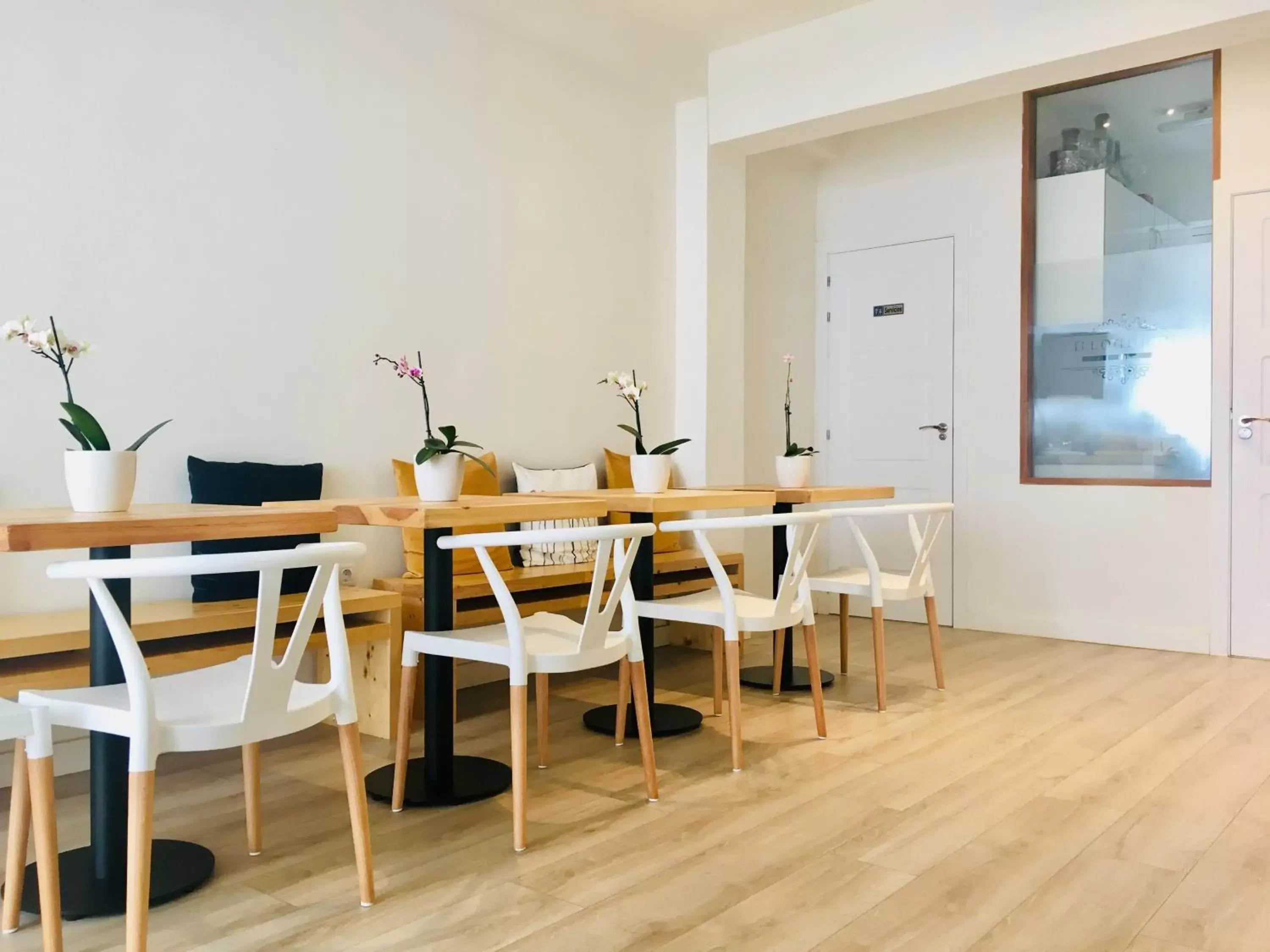 Dining Area in El Hotelito 27