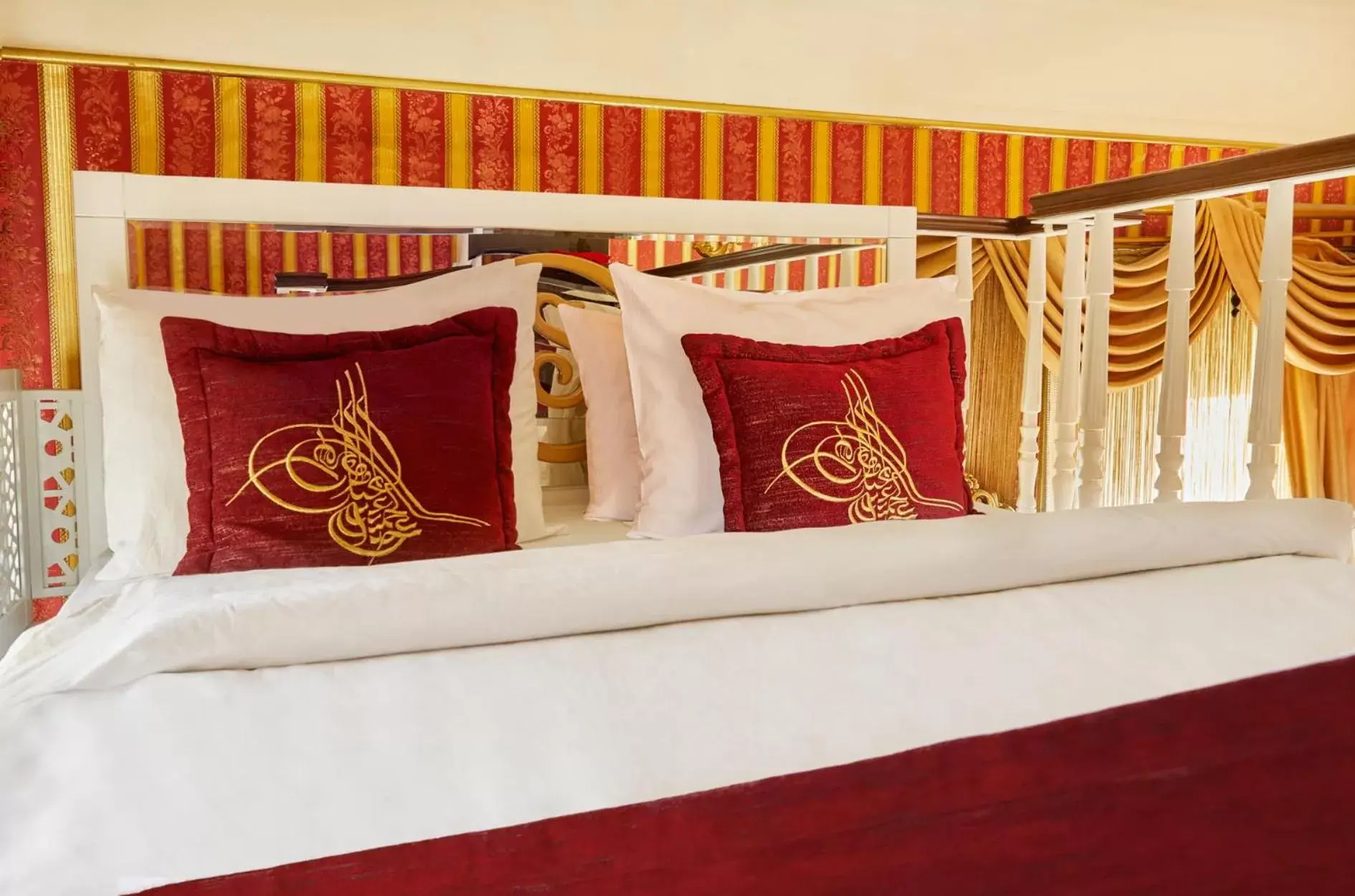 Other, Bed in Sultan Tughra Hotel