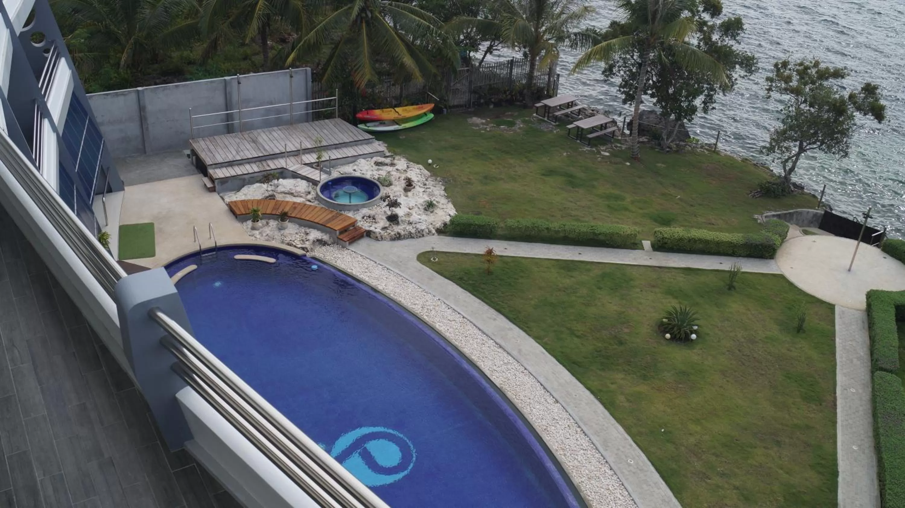 Pool view in Panglao Sea Resort - Tangnan