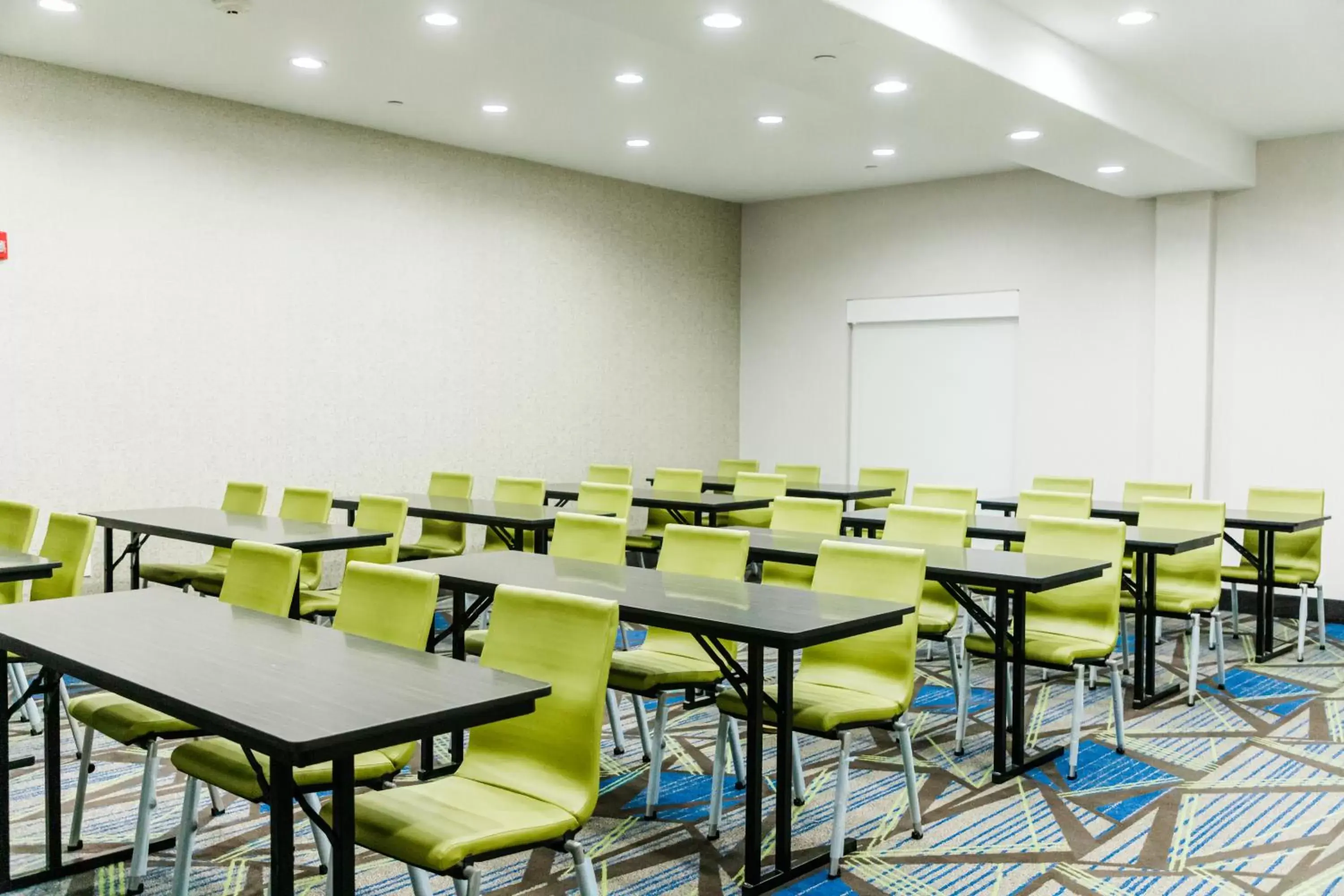 Meeting/conference room in Holiday Inn Express Hotel & Suites Greenville, an IHG Hotel