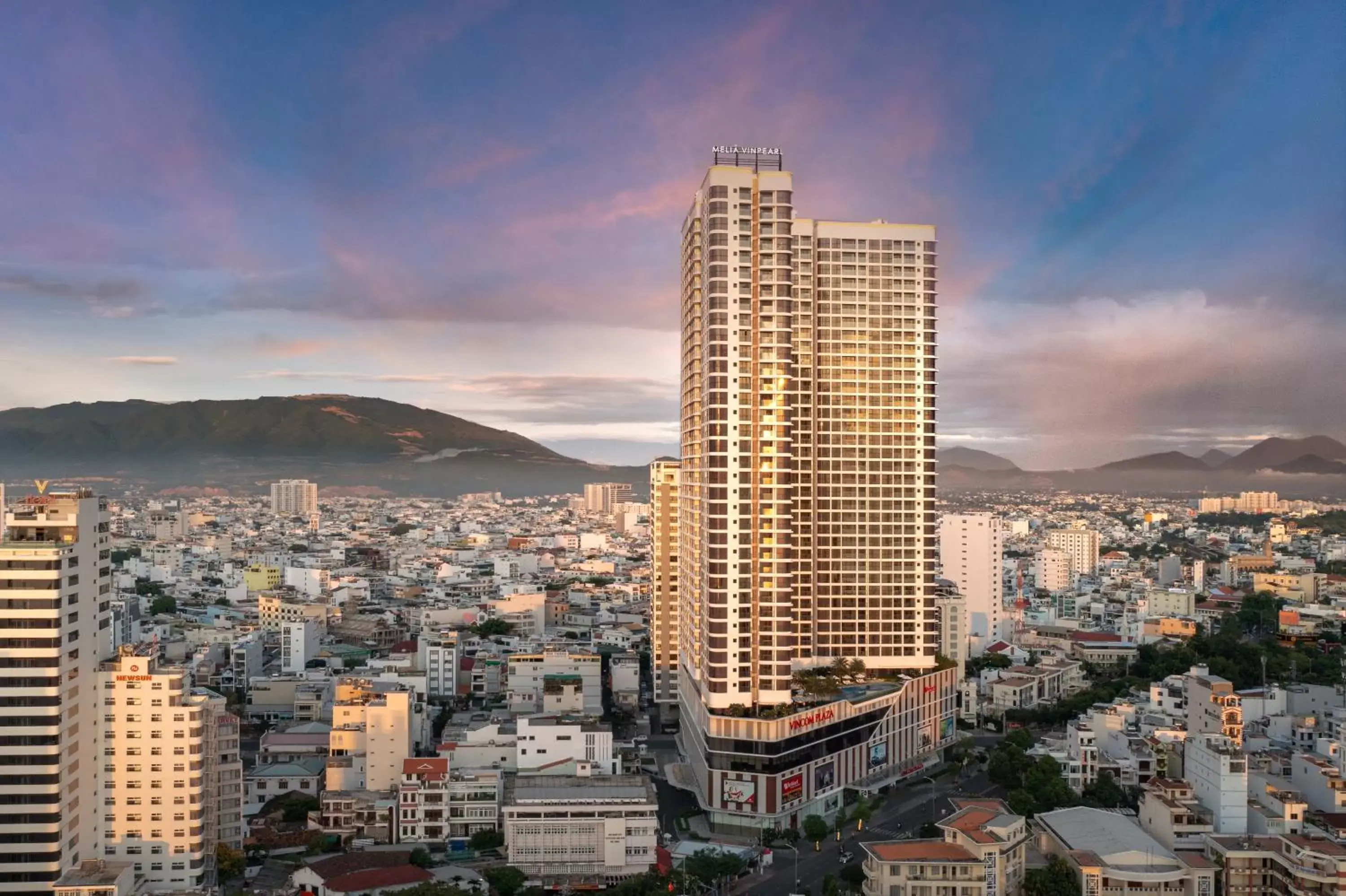 Property building in Meliá Vinpearl Nha Trang Empire