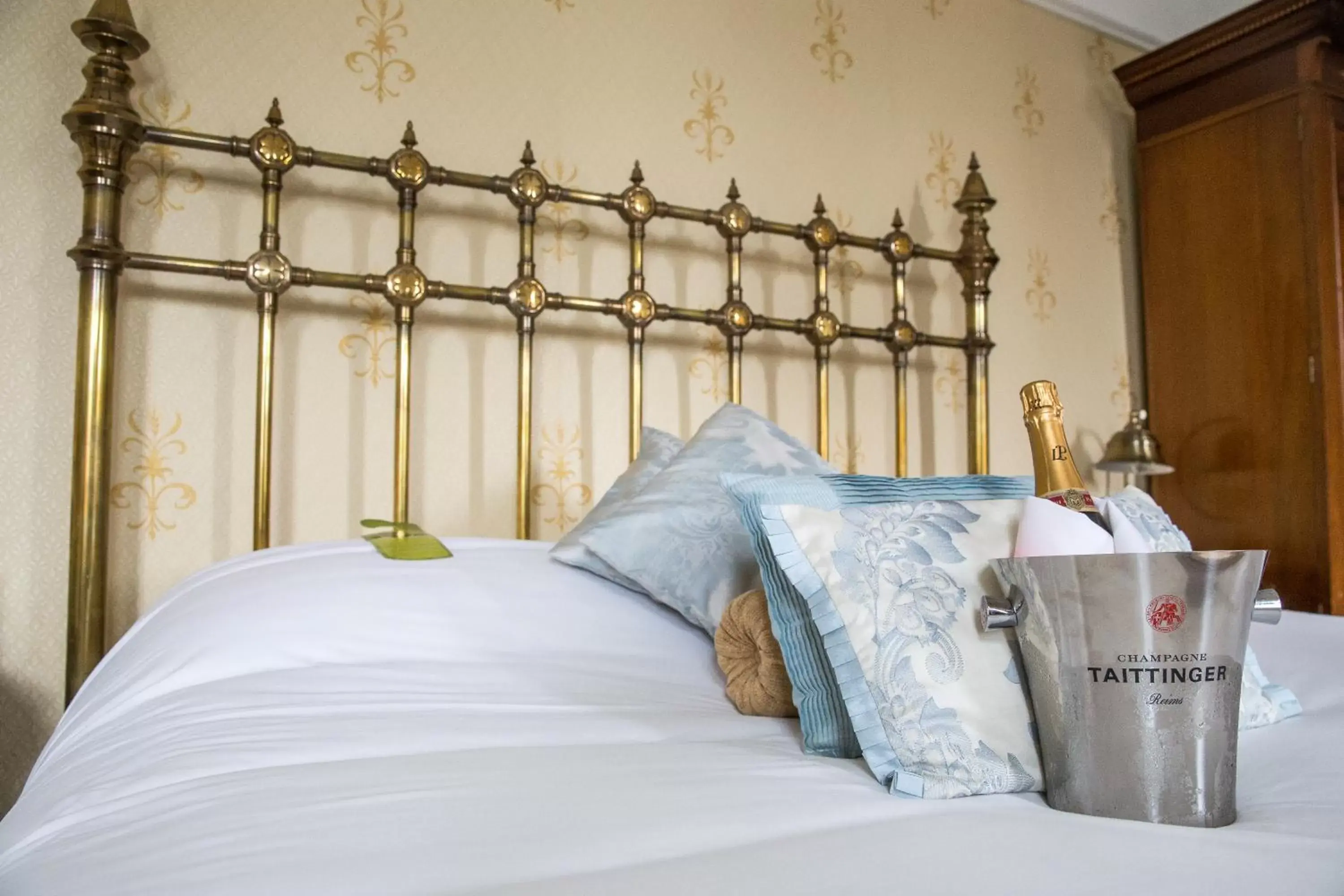 Bed in Bannatyne Hotel Darlington