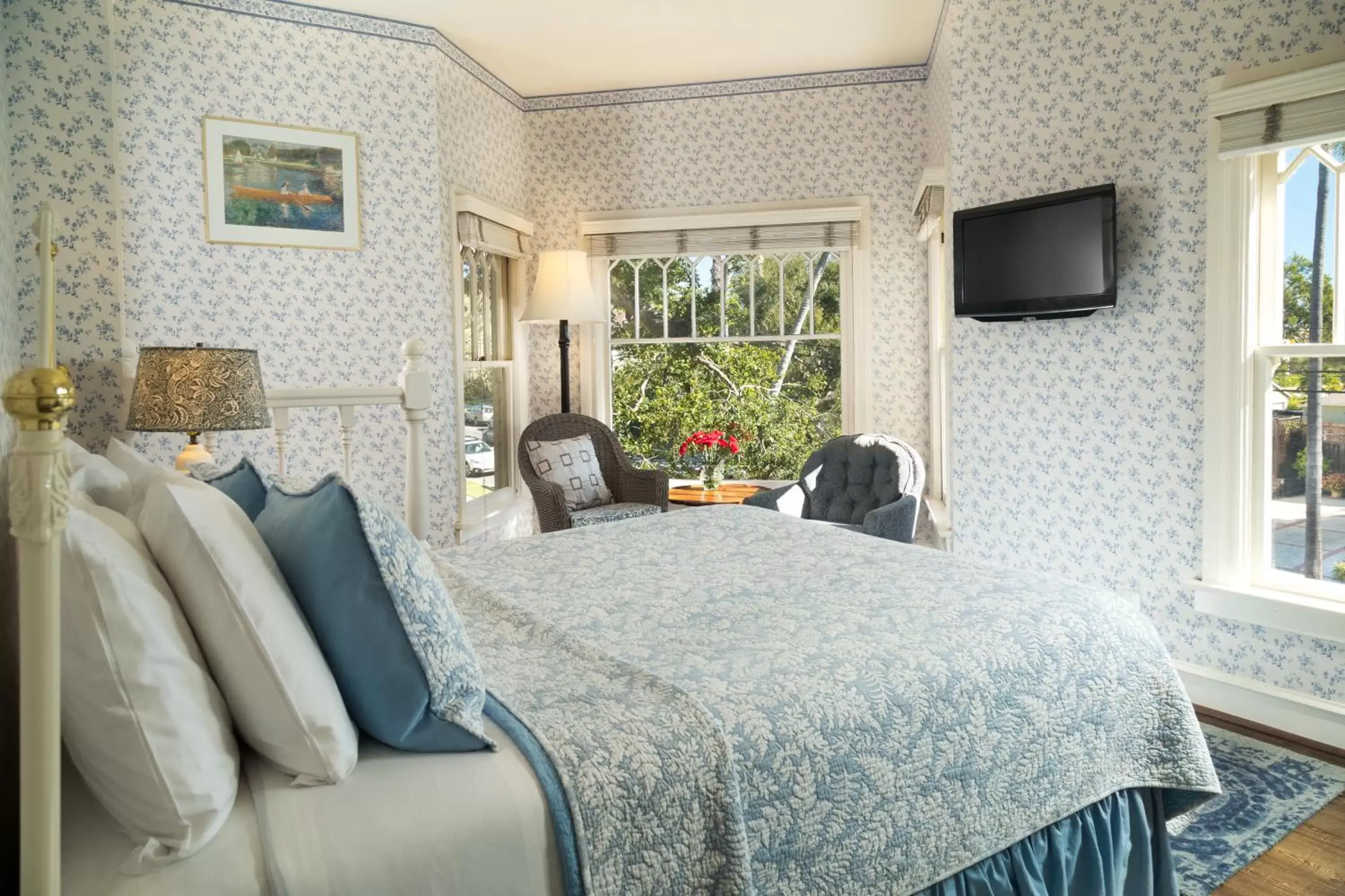 Mock Turtle in Cheshire Cat Inn & Cottages Mock Turtle in Cheshire Cat Inn & Cottages