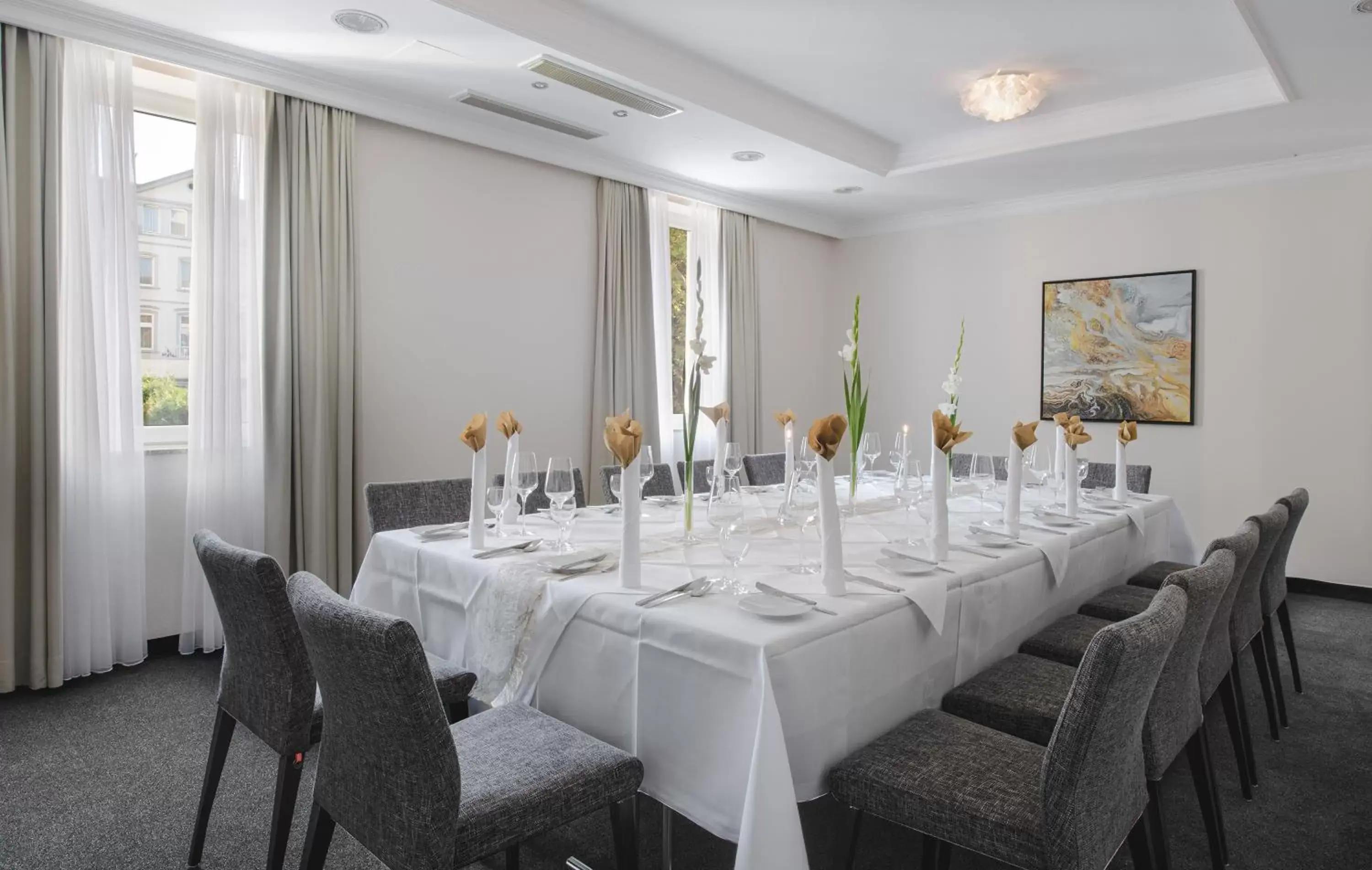 Banquet/Function facilities, Restaurant/Places to Eat in Sympathie-Hotel Fürstenhof