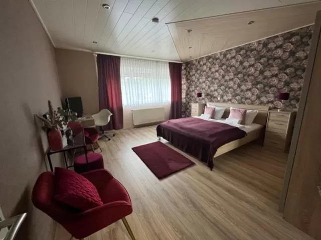 Photo of the whole room, Bed in Hotel Rehkitz