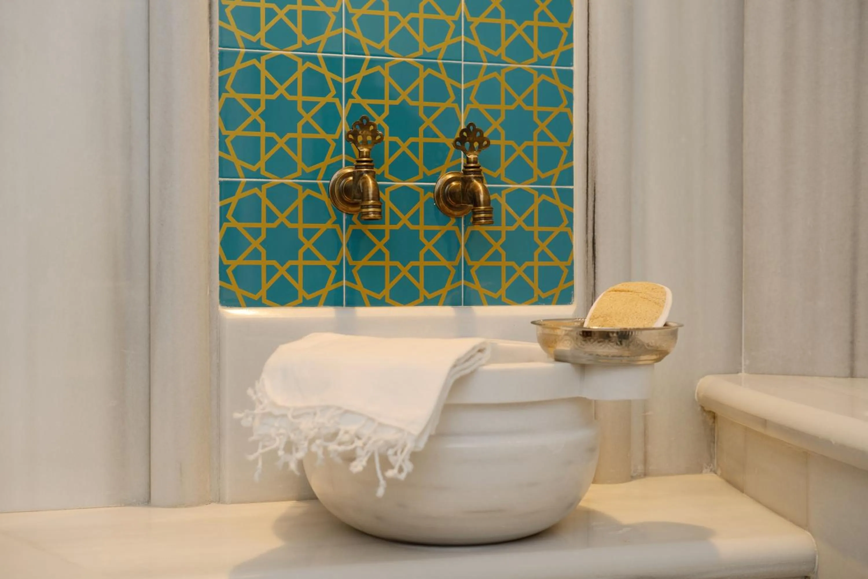 Hot Spring Bath, Bed in Hotel Morione & Spa Center