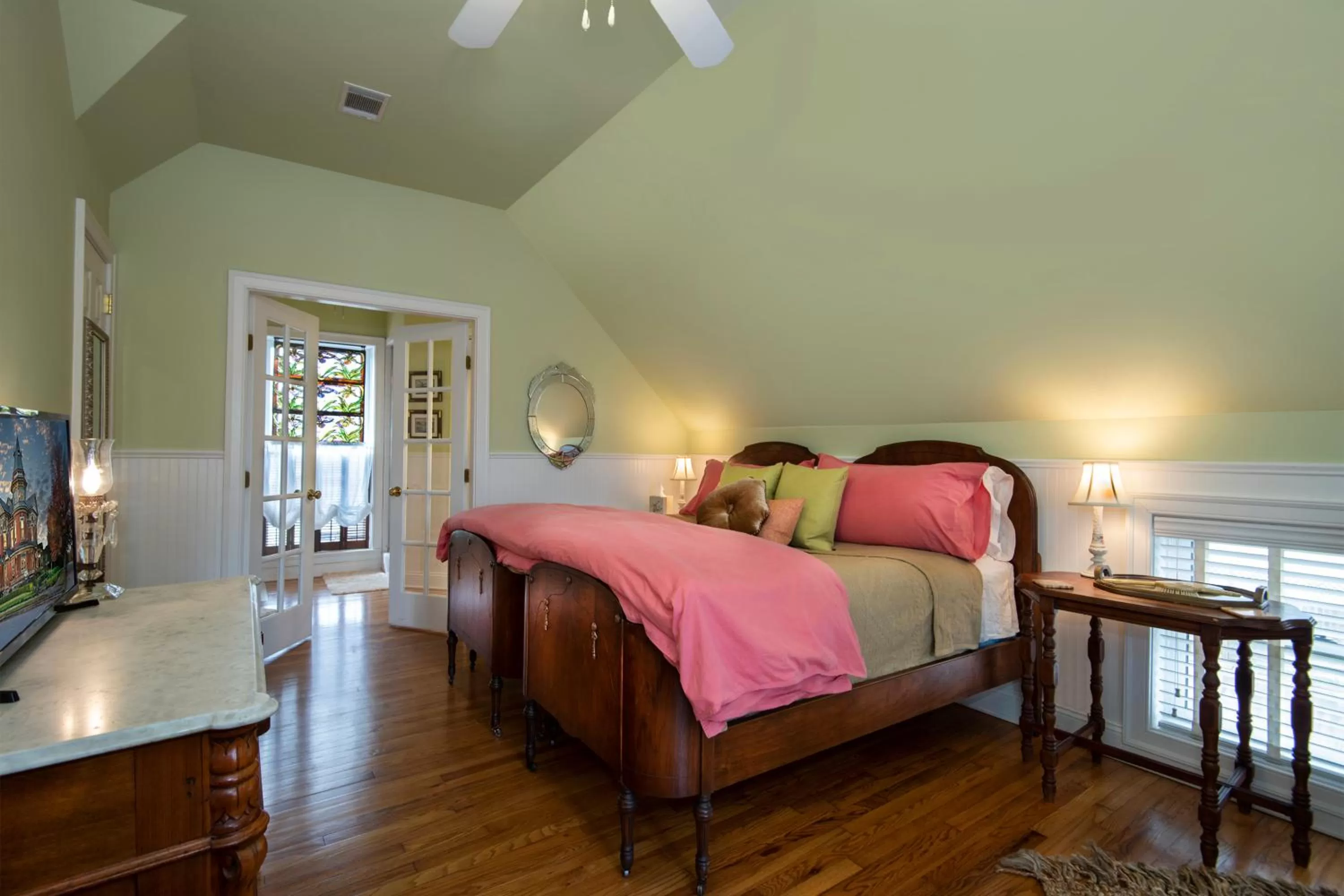 Bed in The Empress of Little Rock