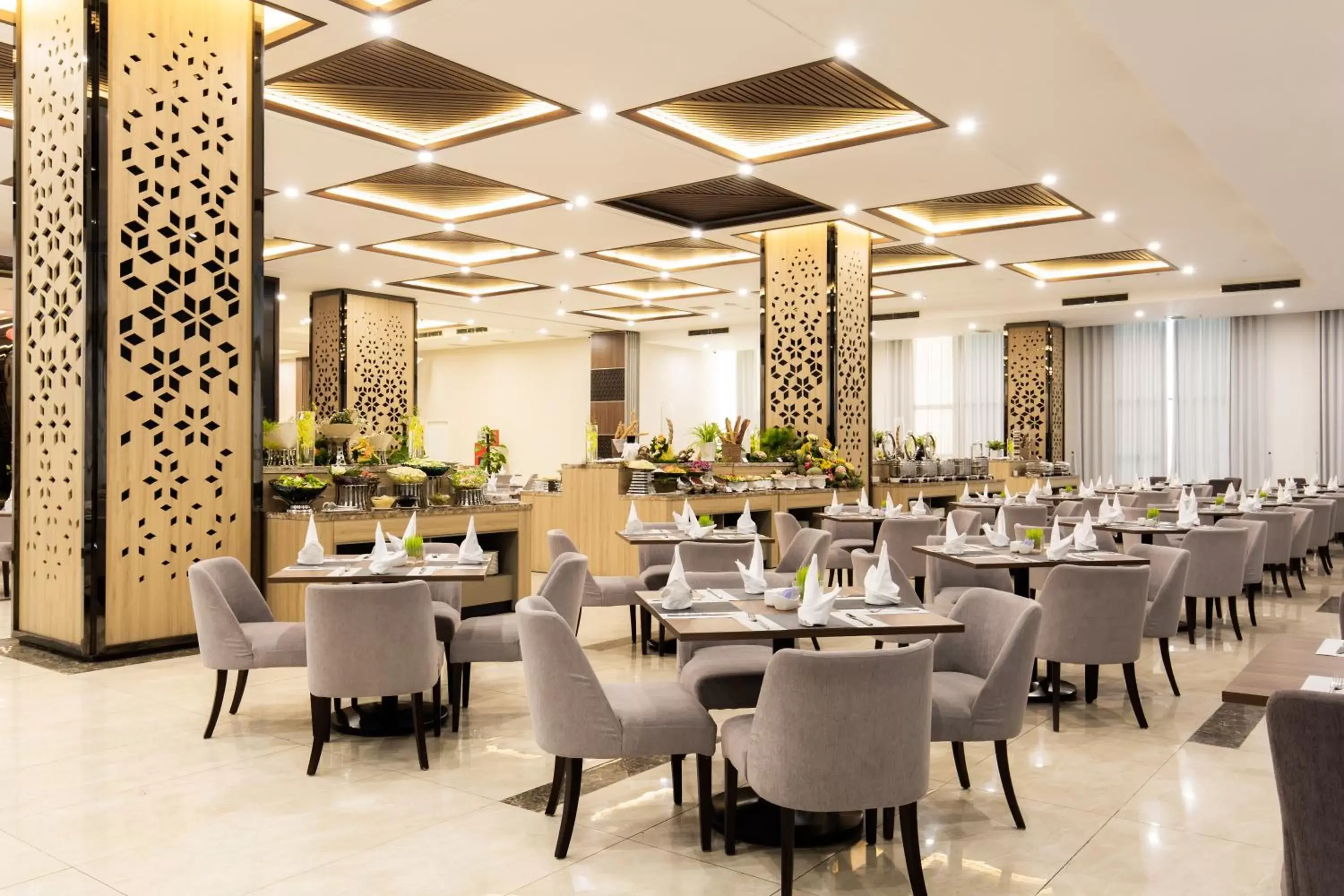 Restaurant/places to eat in Muong Thanh Luxury Vien Trieu Nha Trang Restaurant/places to eat in Muong Thanh Luxury Vien Trieu Nha Trang