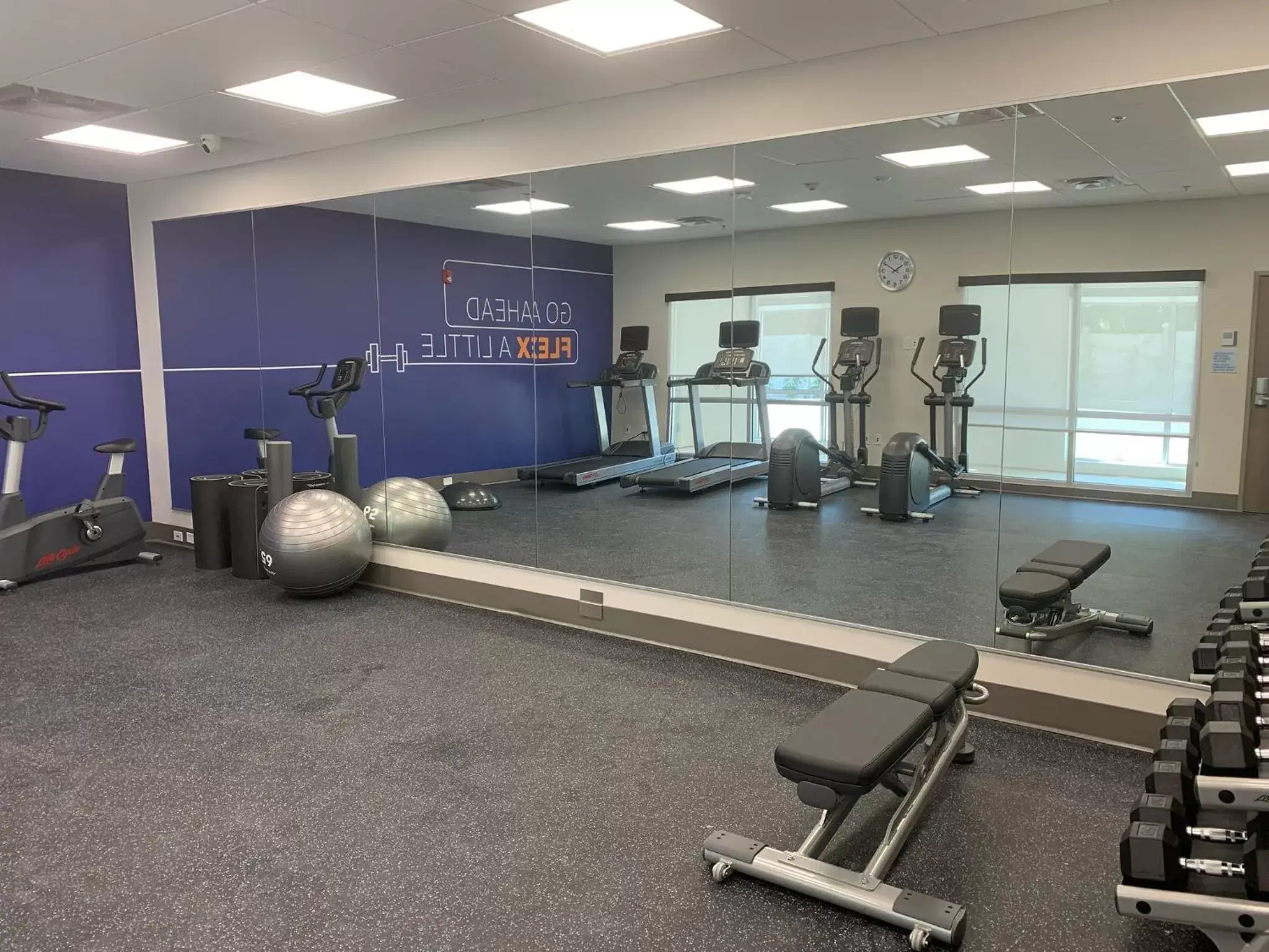 Fitness centre/facilities in Holiday Inn Express & Suites Courtenay - Comox by IHG Fitness centre/facilities in Holiday Inn Express & Suites Courtenay - Comox by IHG
