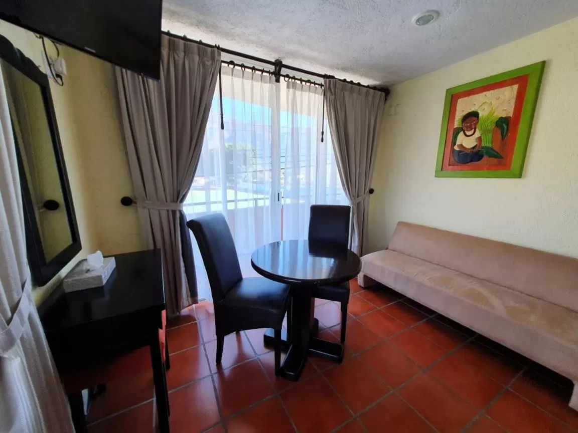 Seating Area in Hotel Real Del Valle