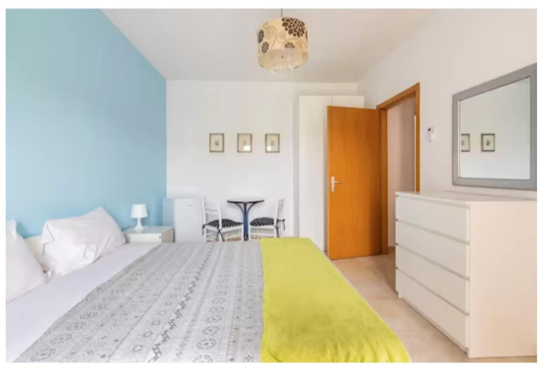 Bedroom, Bed in Le Piane Rooms
