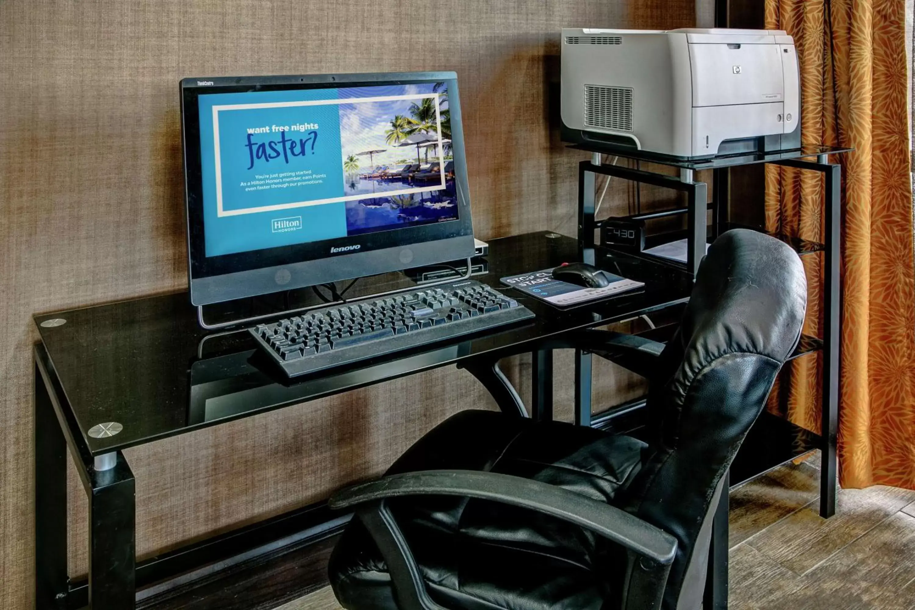 Business facilities, Business Area/Conference Room in Hampton Inn Tullahoma