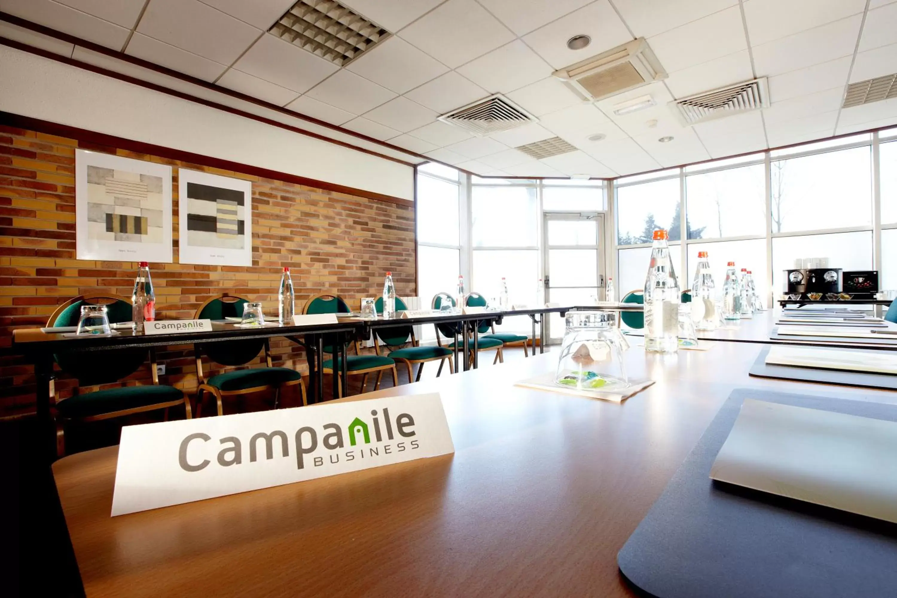 Business facilities in Campanile Paris Ouest - Gennevilliers Barbanniers