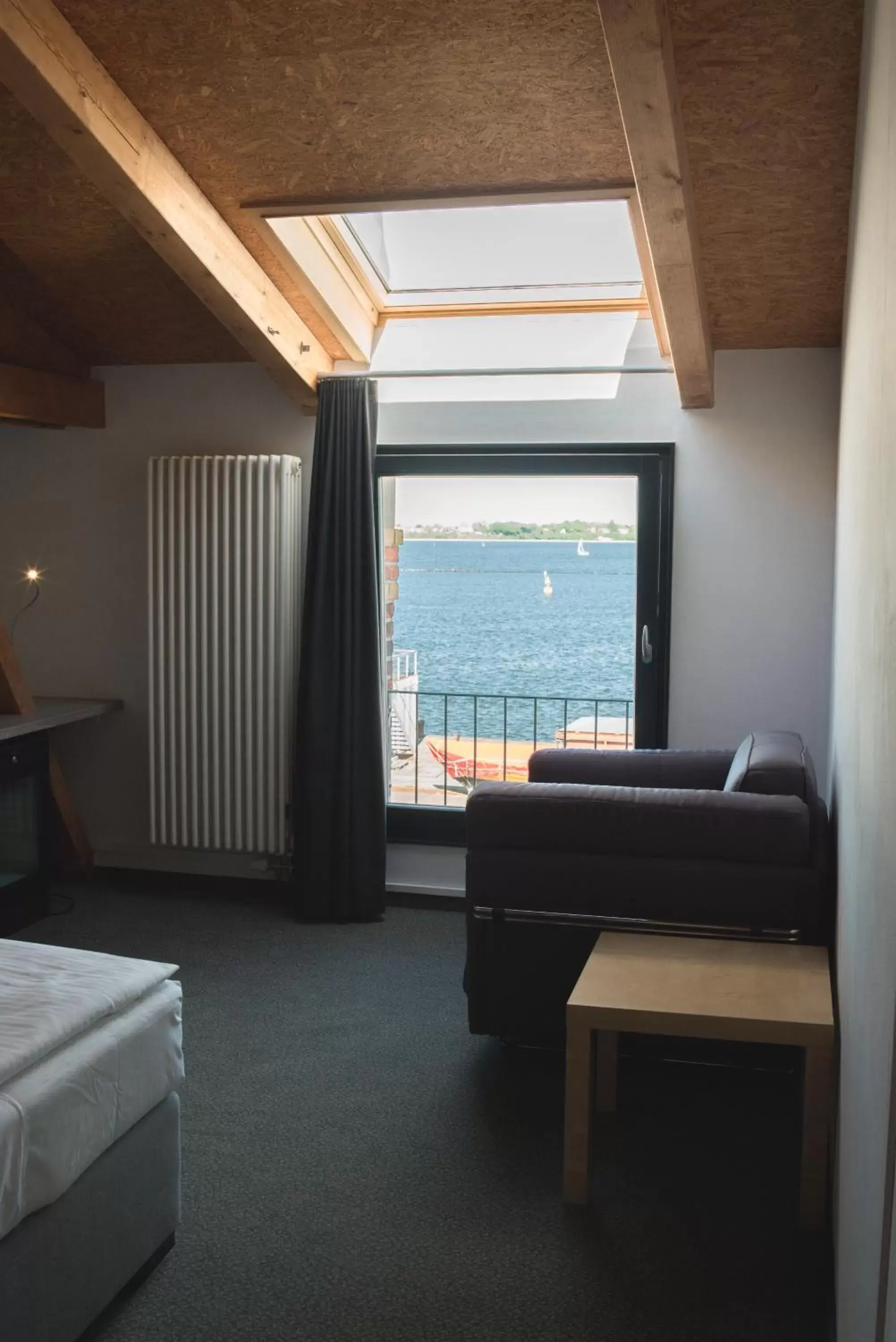 Double Room in Hotel Alter Hafenspeicher Double Room in Hotel Alter Hafenspeicher