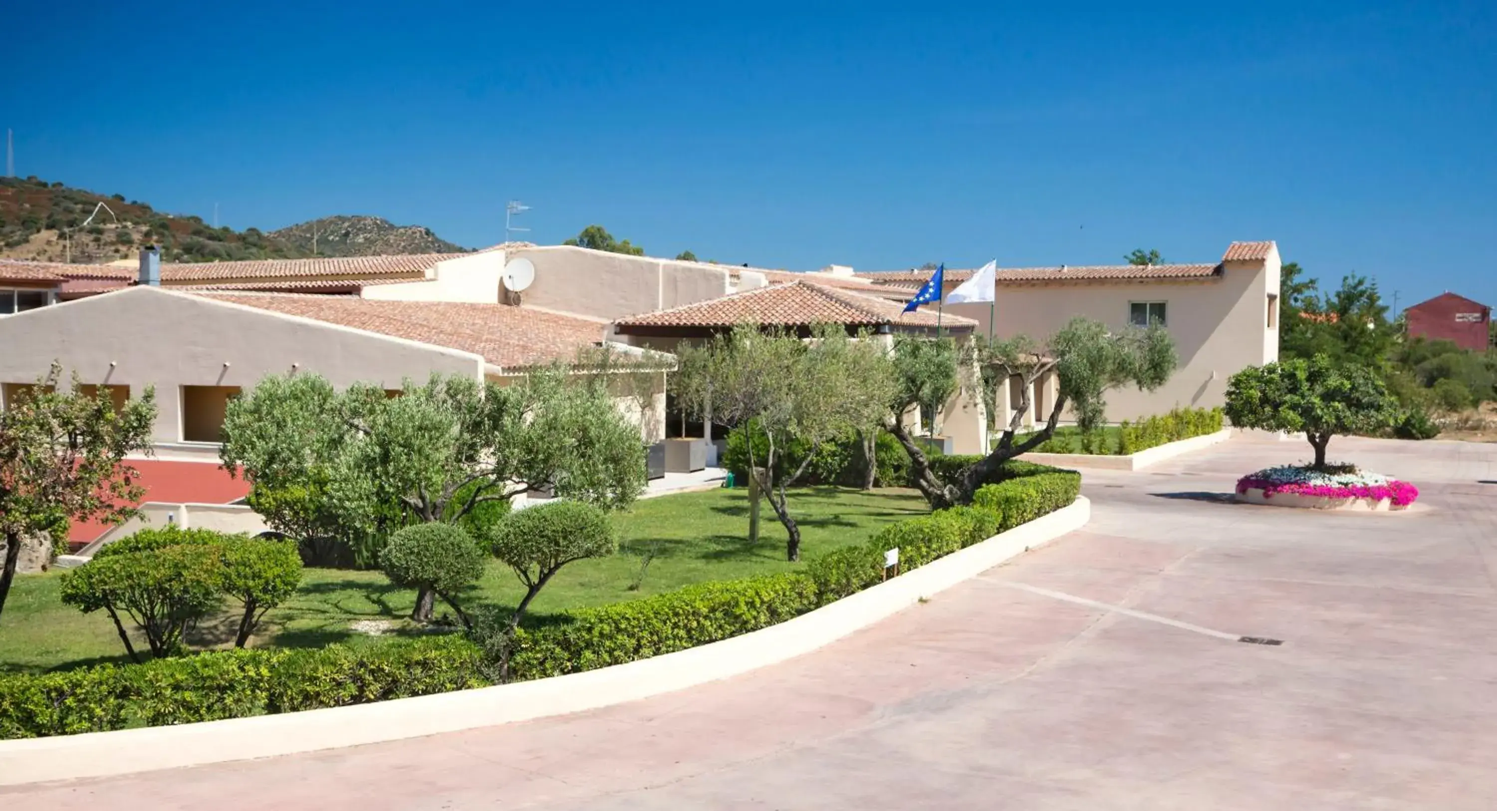 Garden view in Hotel San Teodoro