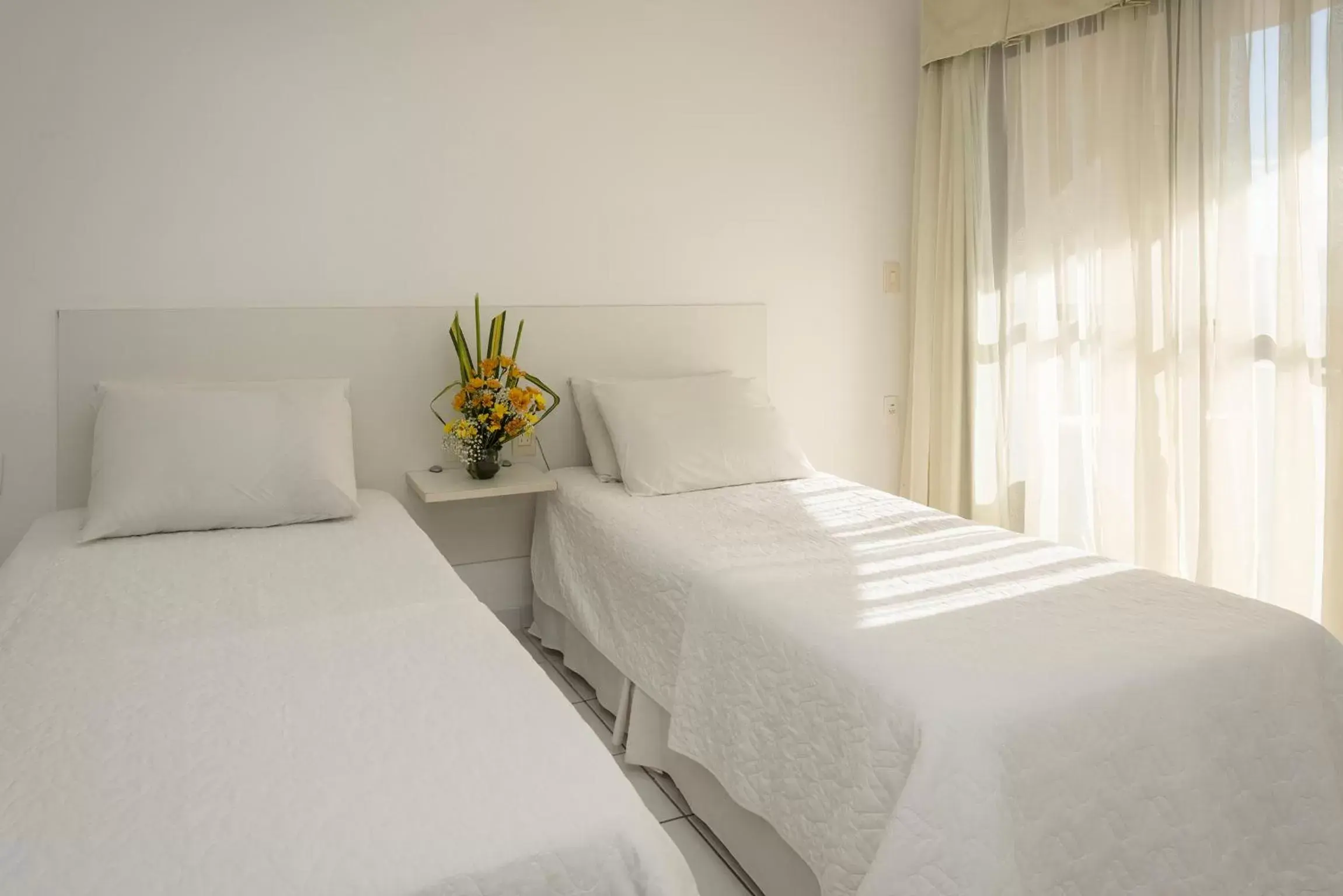 Bed in Arrey Executive Hotel Bed in Arrey Executive Hotel