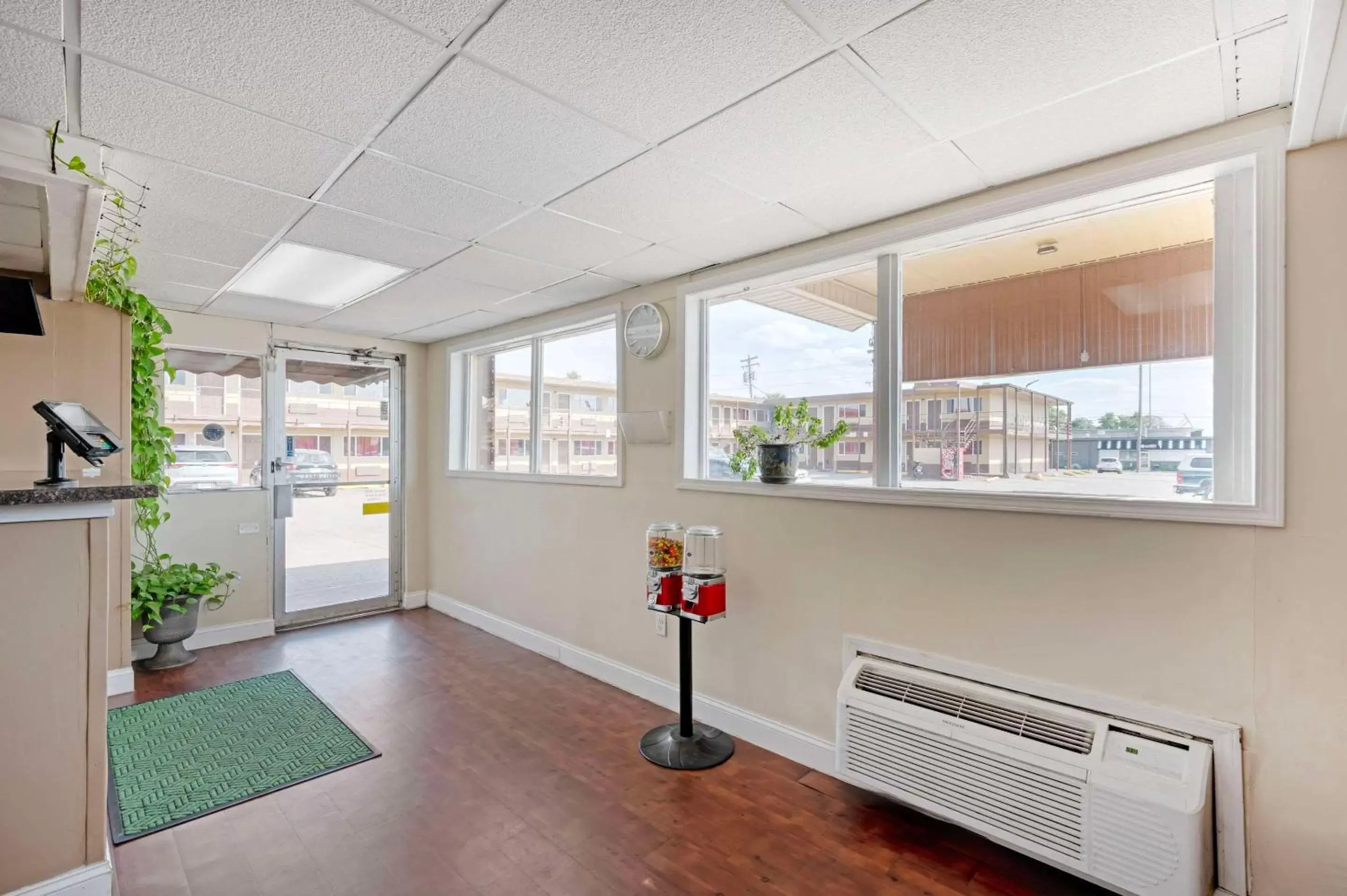 Lobby or reception in Rodeway Inn Terre Haute