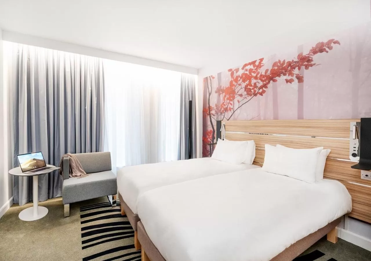 Bed in Novotel Leicester