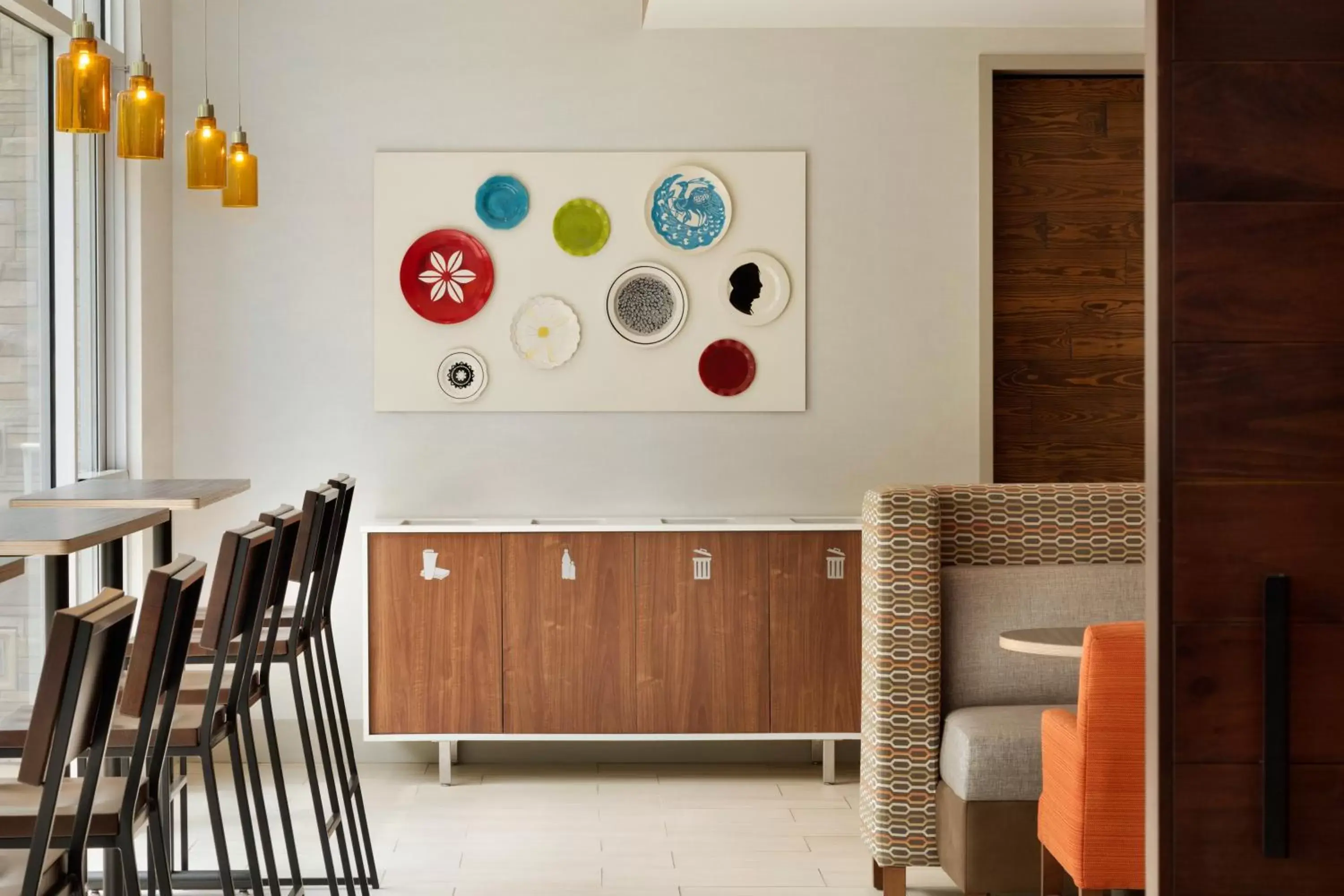 Meeting/conference room, Kitchen/Kitchenette in Holiday Inn Express - Indiana, an IHG Hotel