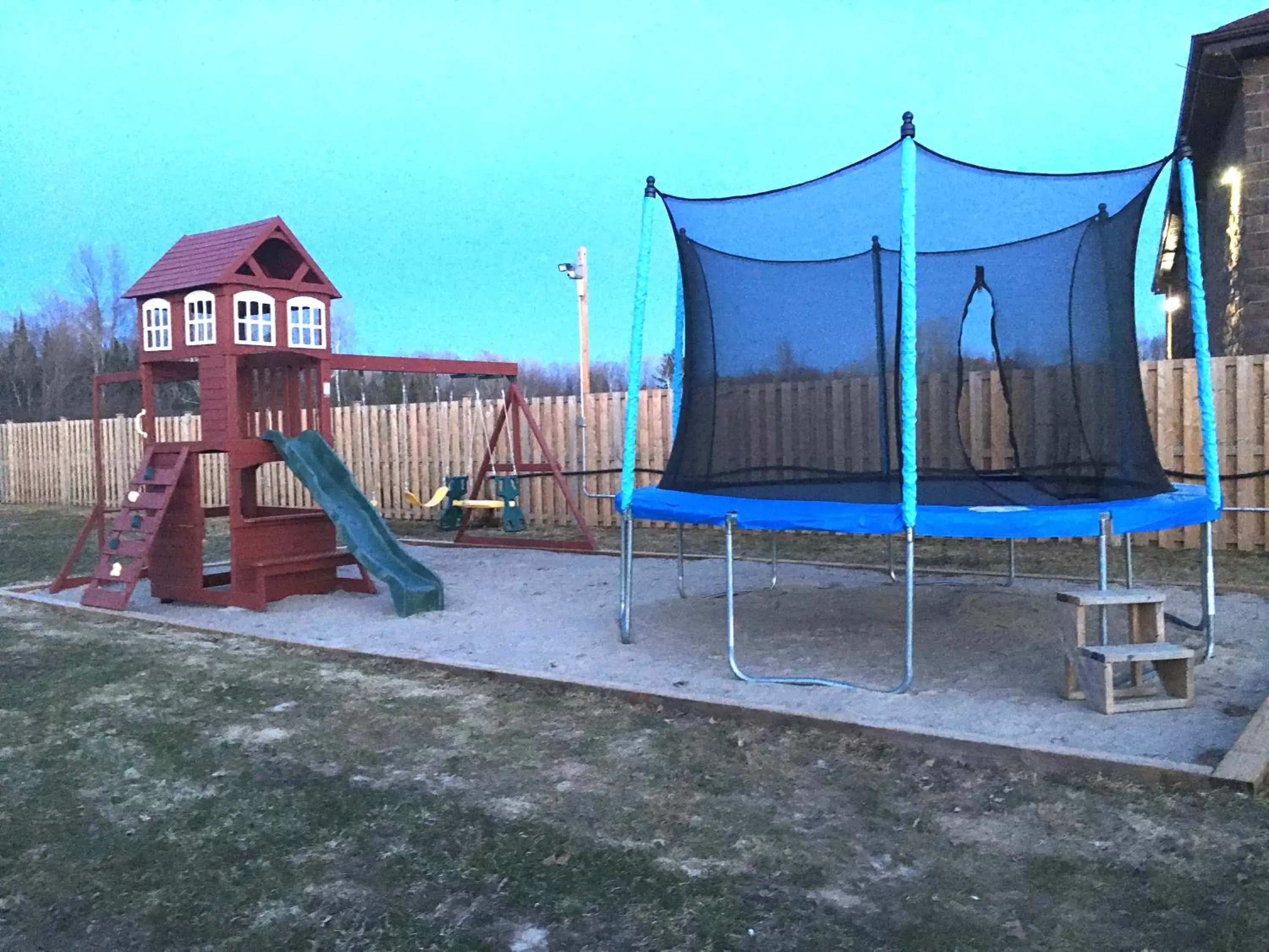 Children's Play Area in Lakeshore Suites