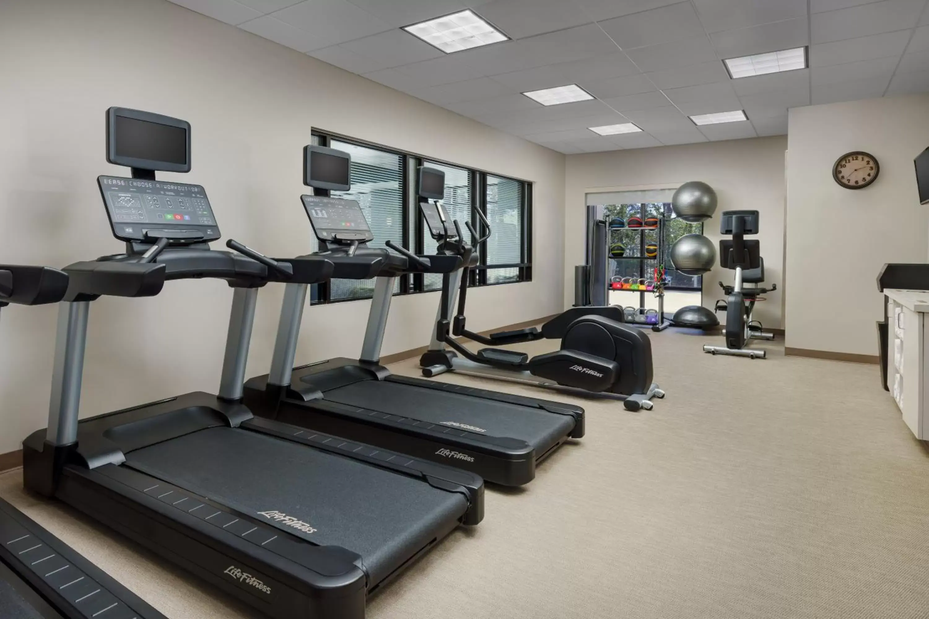 Fitness centre/facilities, Fitness Center/Facilities in SpringHill Suites Manchester-Boston Regional Airport