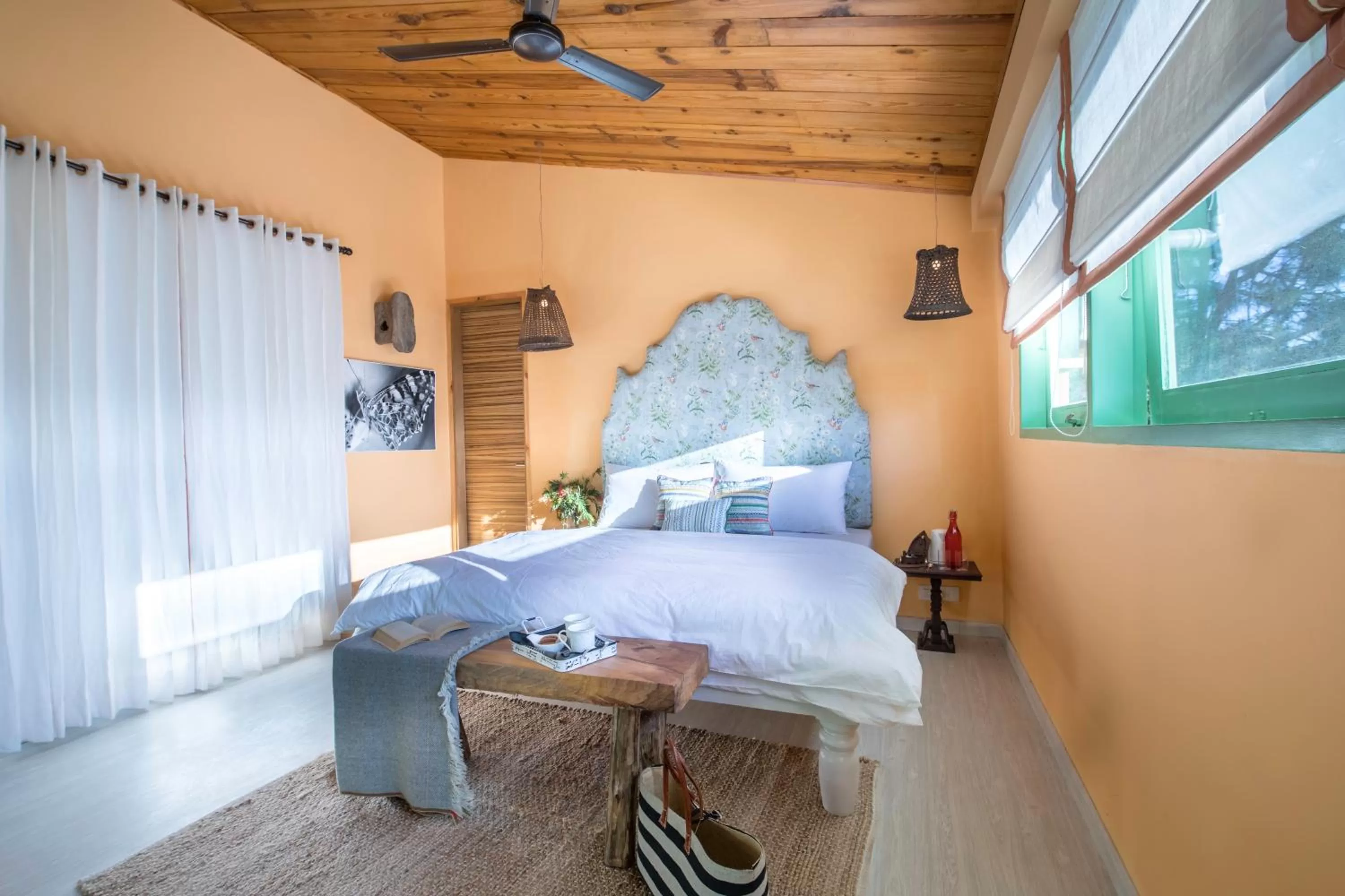 Bed in Seclude Kasauli, Himachal Pradesh