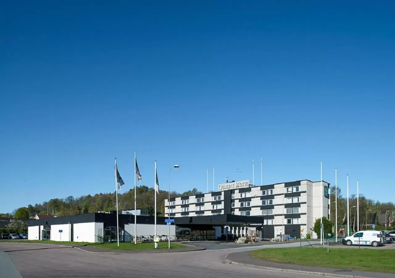 Facade/entrance, Property Building in Quality Hotel Winn