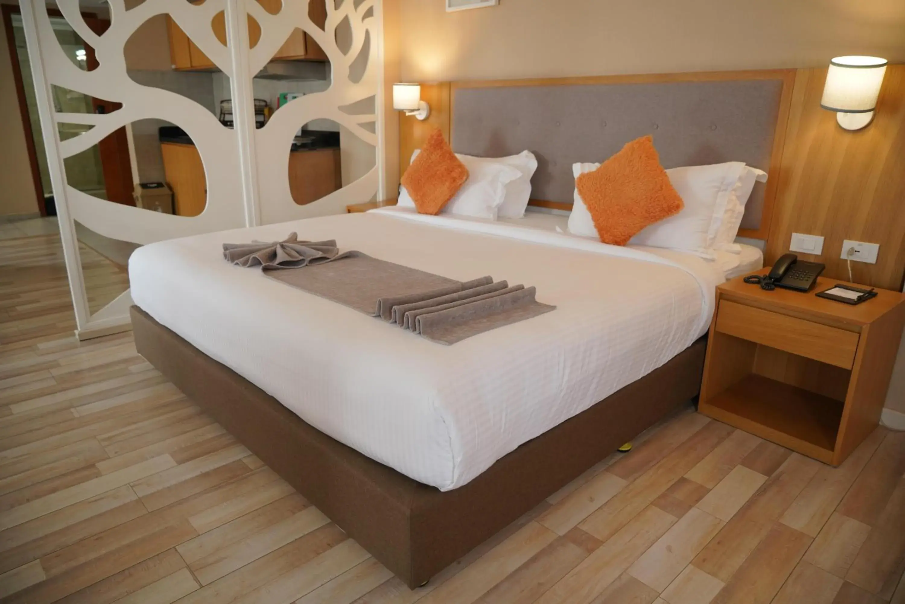 Bedroom, Bed in Mado Hotel