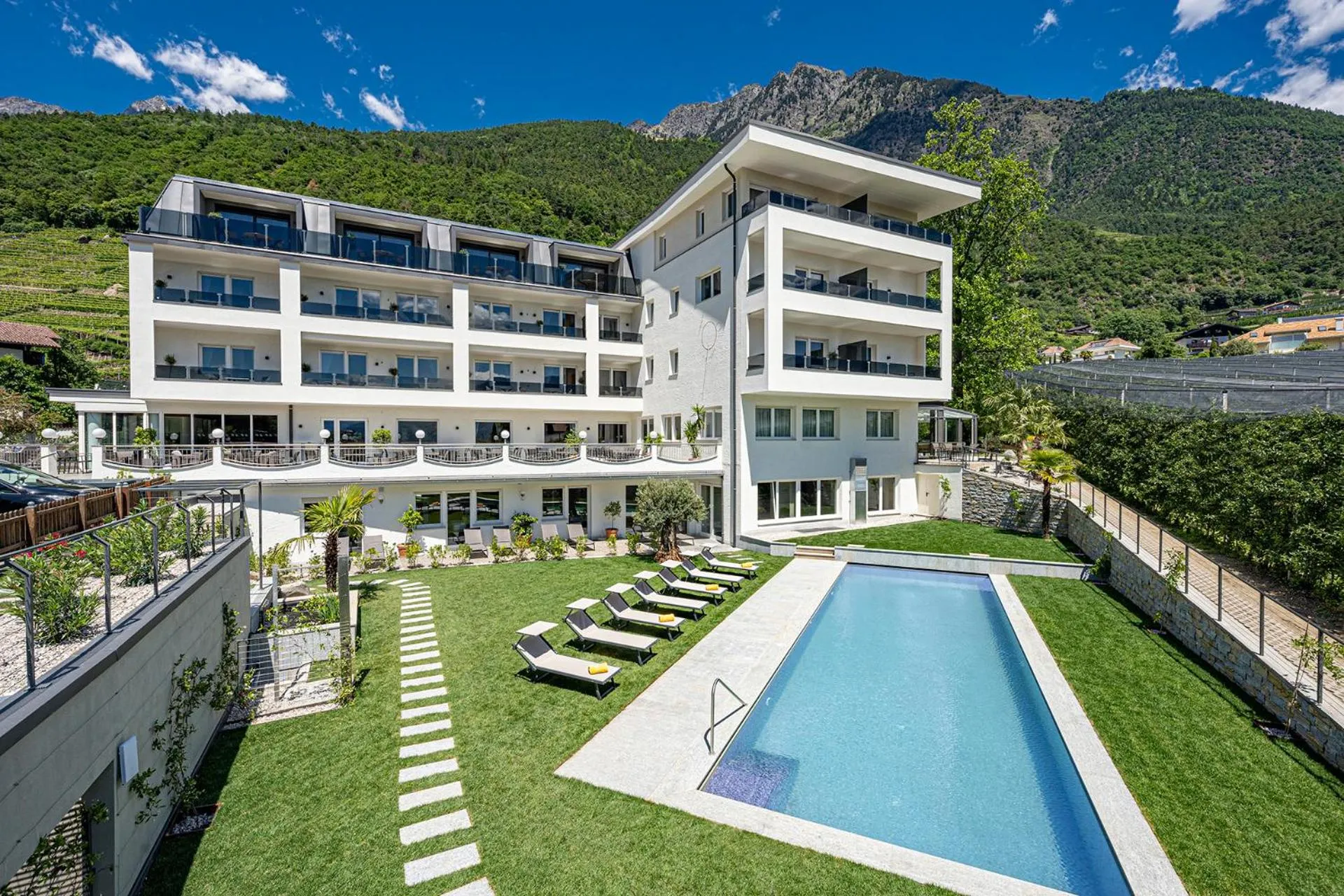 Property building in Das Mitterplarser Hotel