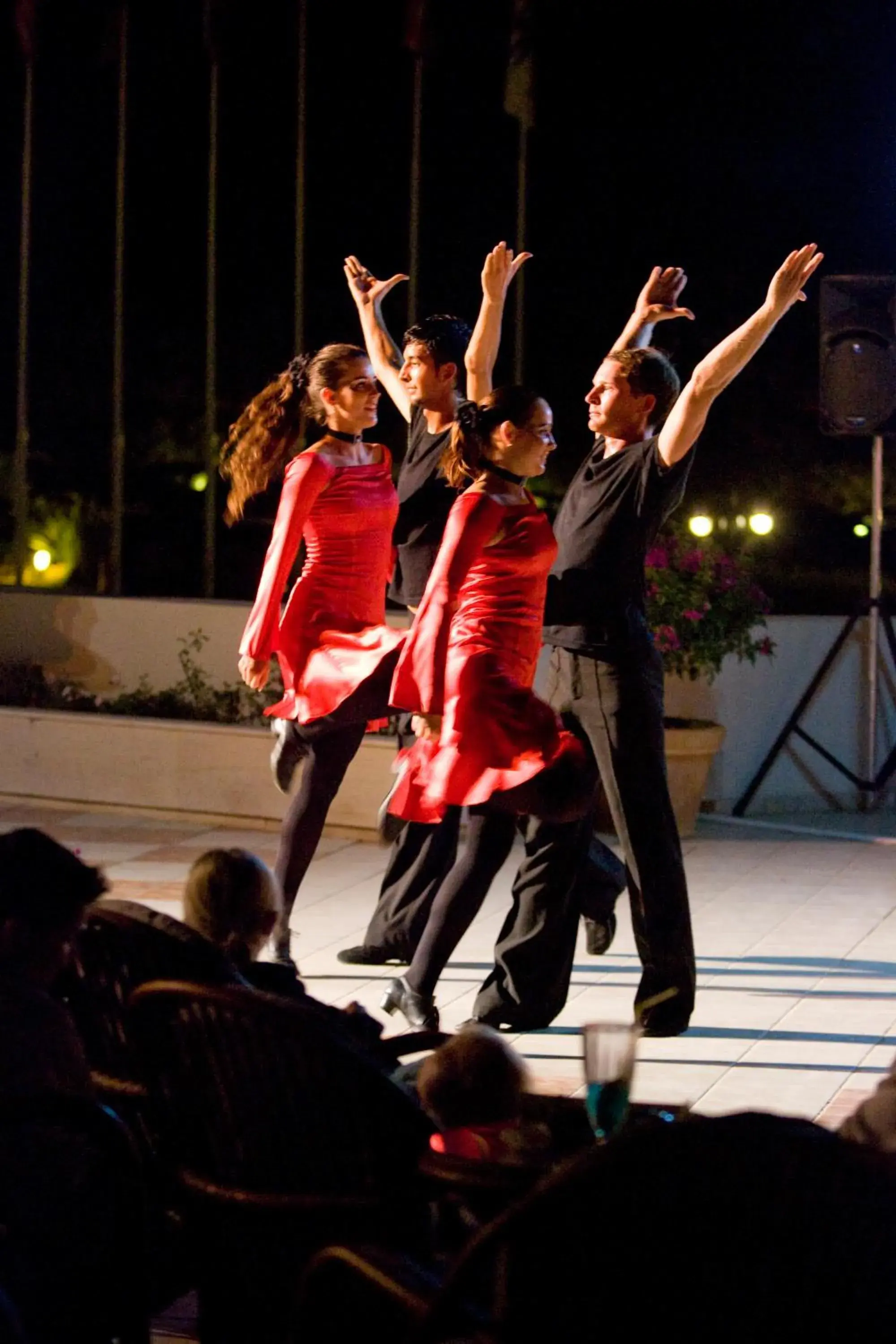 Evening Entertainment in Pilot Beach Resort