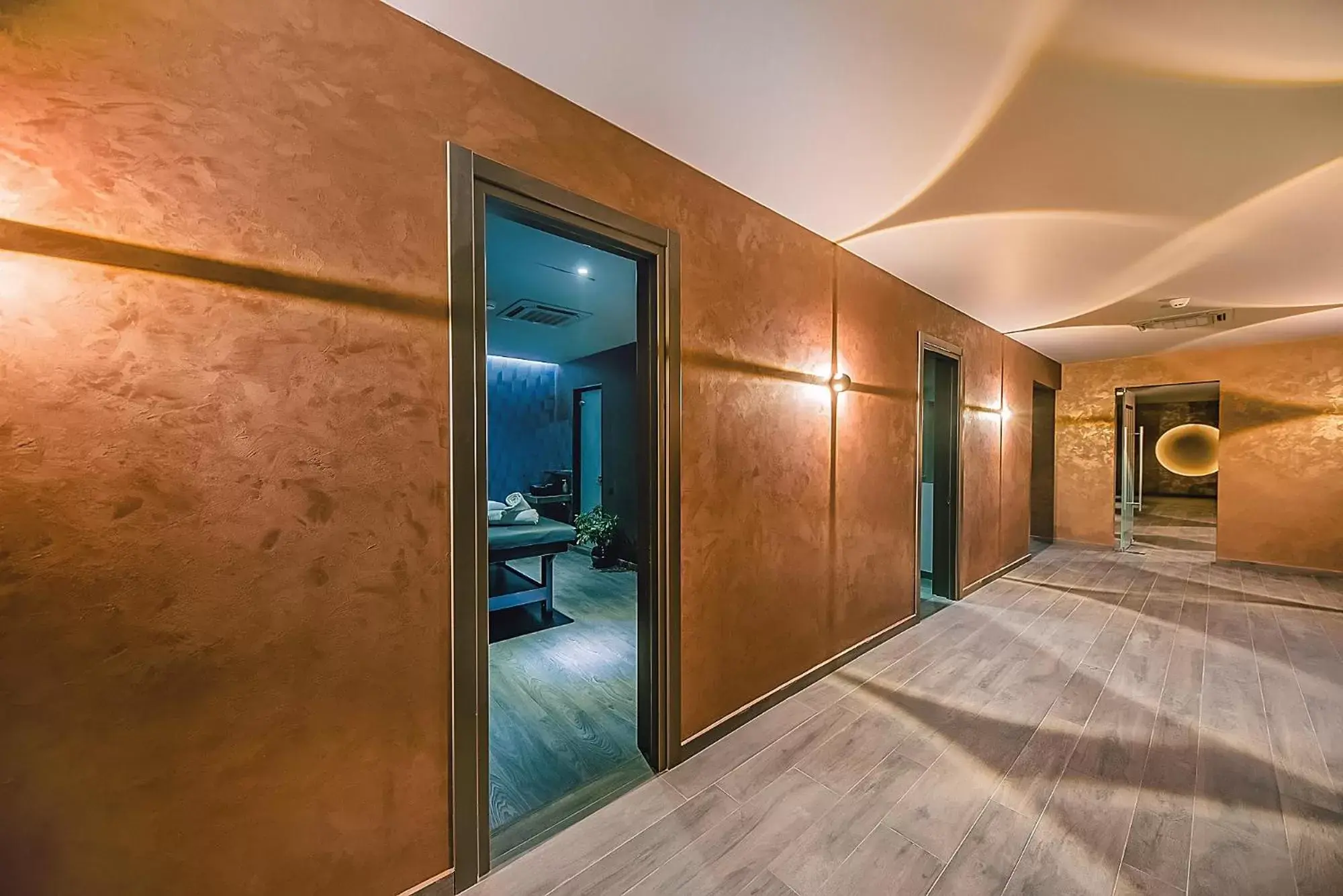 Spa and wellness centre/facilities, Bed in Meta Business Hotel By King David Spa and wellness centre/facilities, Bed in Meta Business Hotel By King David