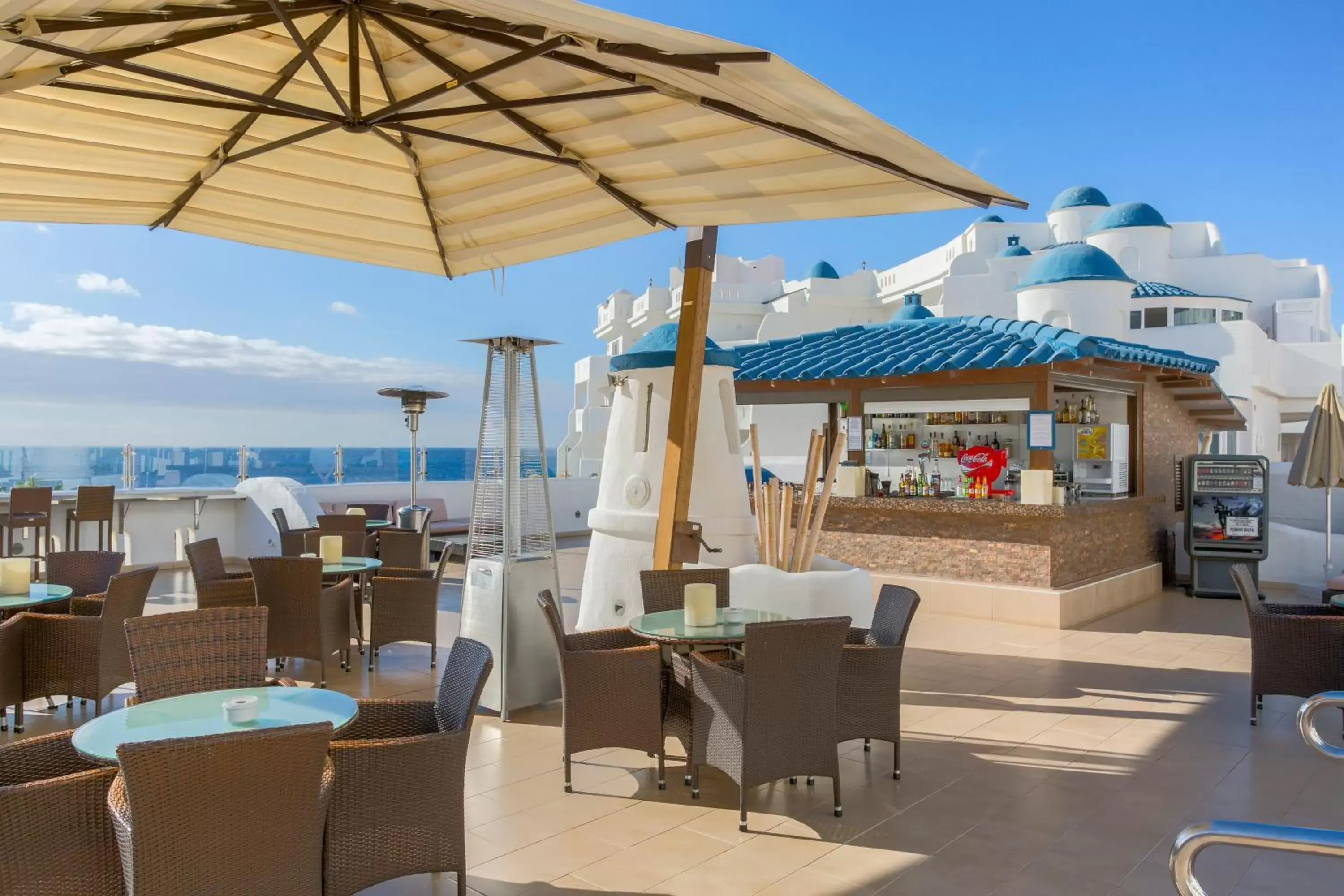 Lounge or bar, Restaurant/Places to Eat in Santa Barbara Golf and Ocean Club