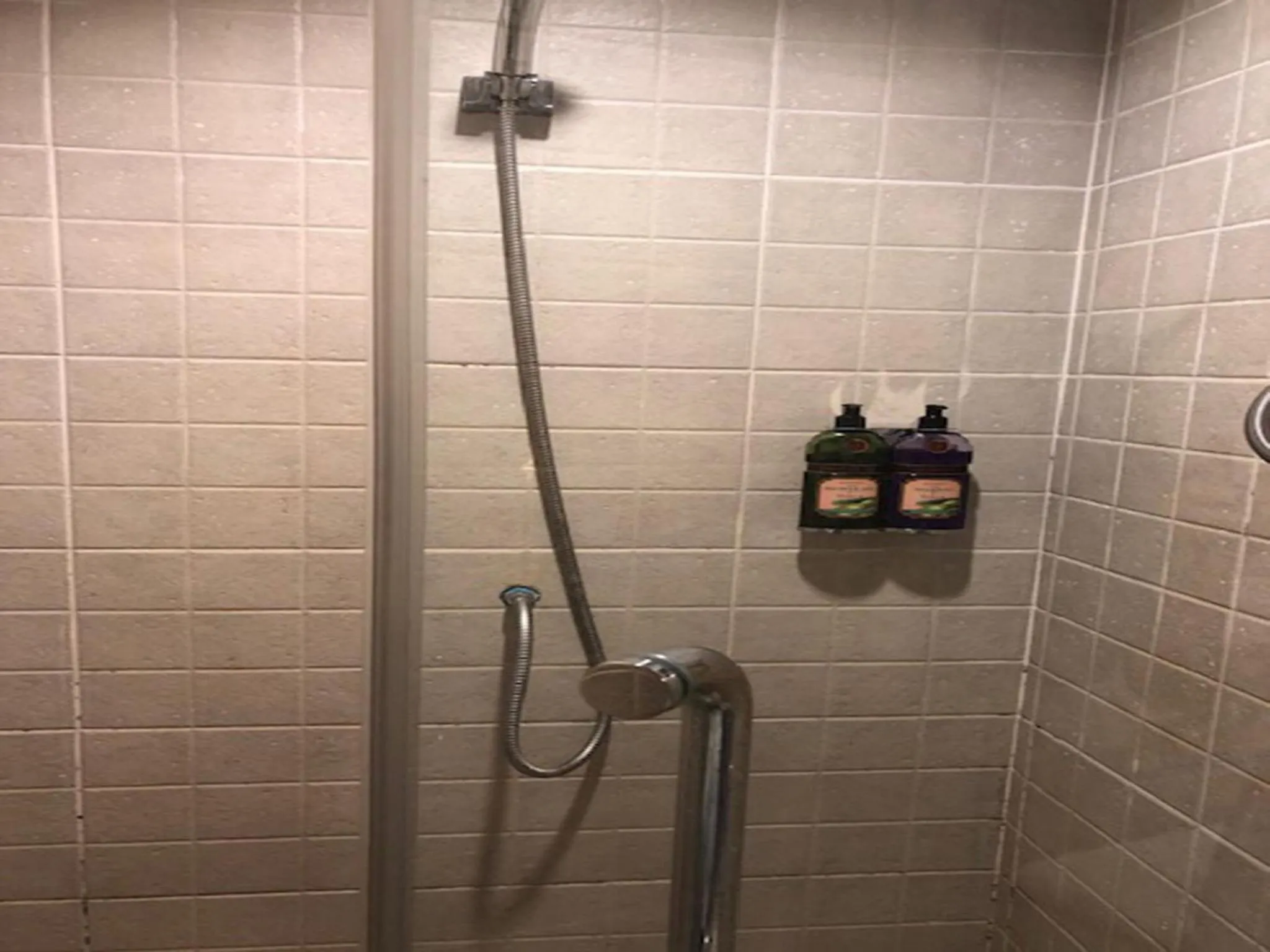 Bathroom in Sawasdee Hotel @ Sukhumvit Soi 8