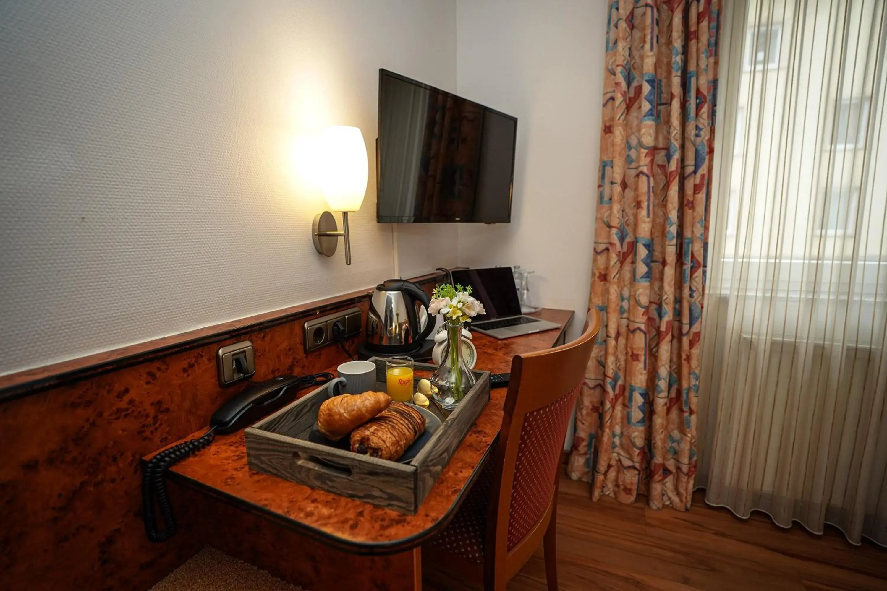 TV and multimedia in Hotel Miramar am Romer
