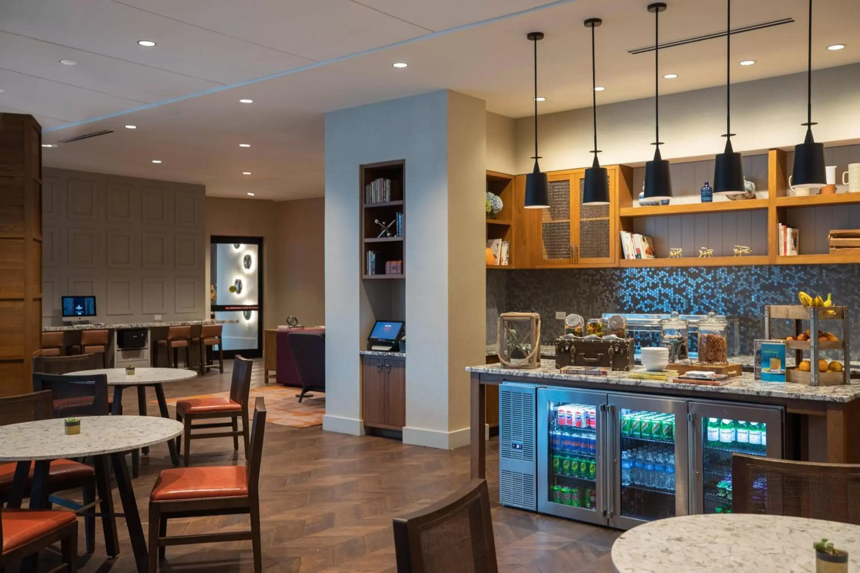 Lounge or bar, Restaurant/Places to Eat in Renaissance Columbus Westerville-Polaris Hotel