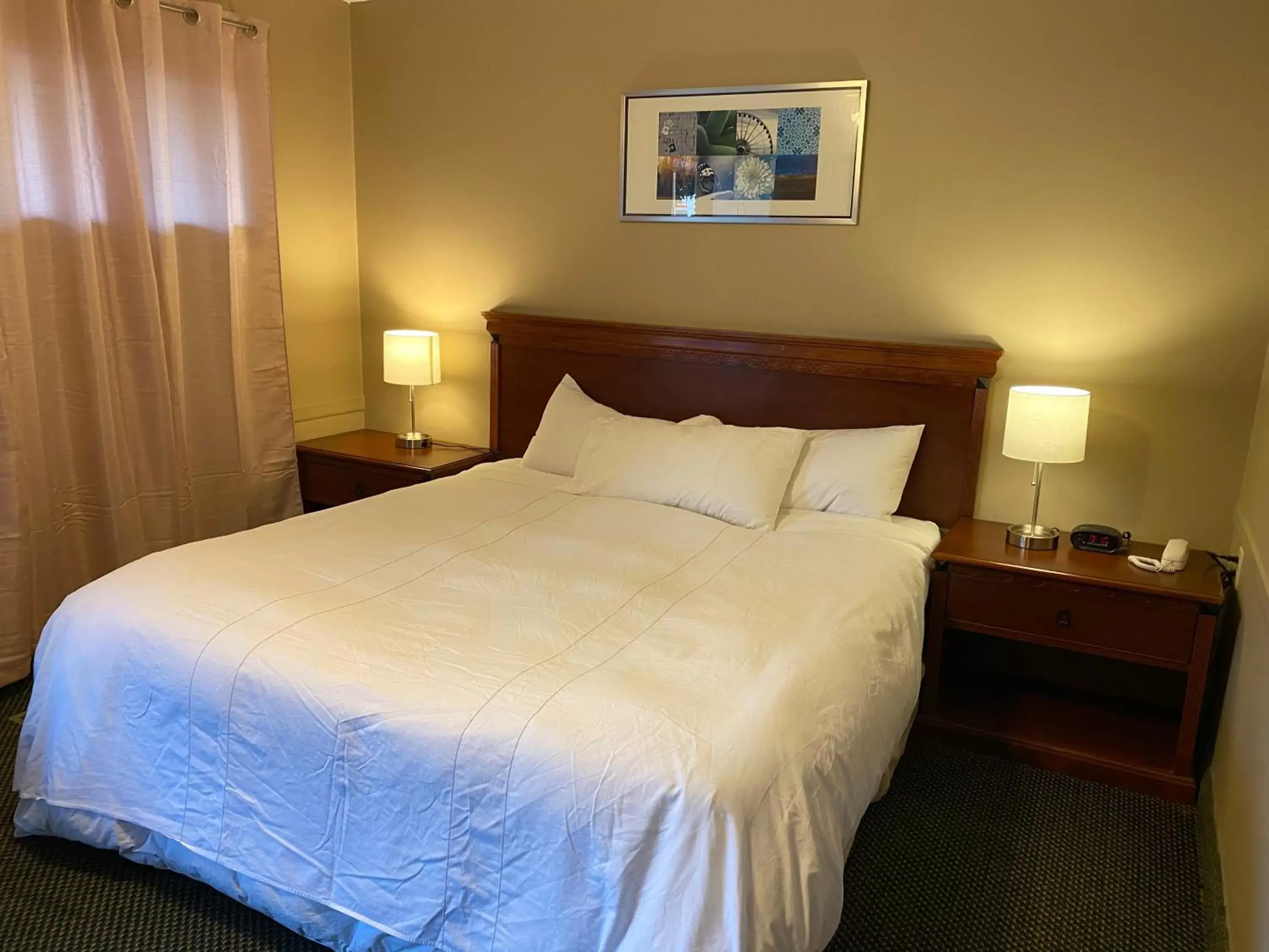 Bed in Diamond Motel - Abilene