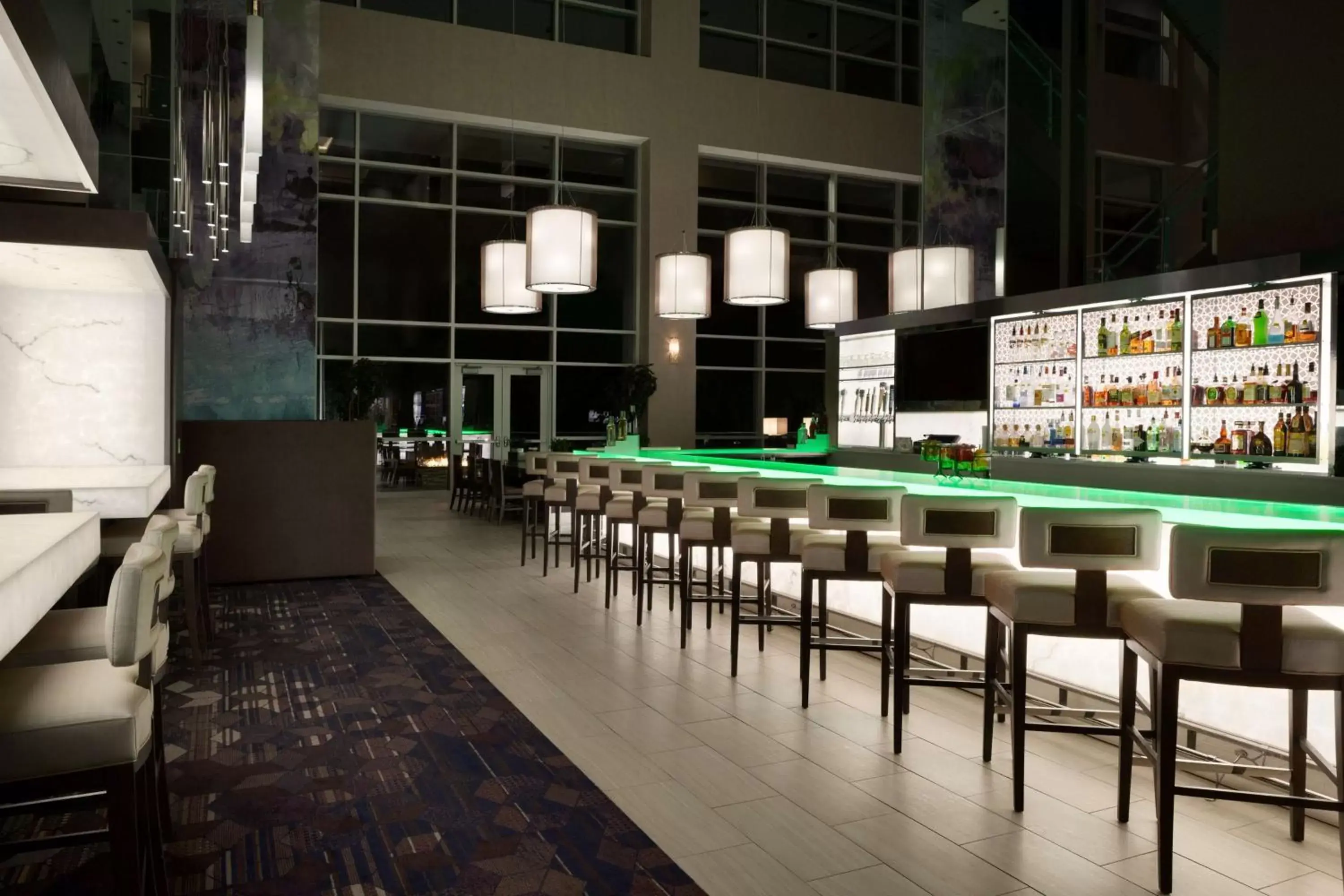 Lounge or bar, Lounge/Bar in Embassy Suites by Hilton Charlotte Uptown