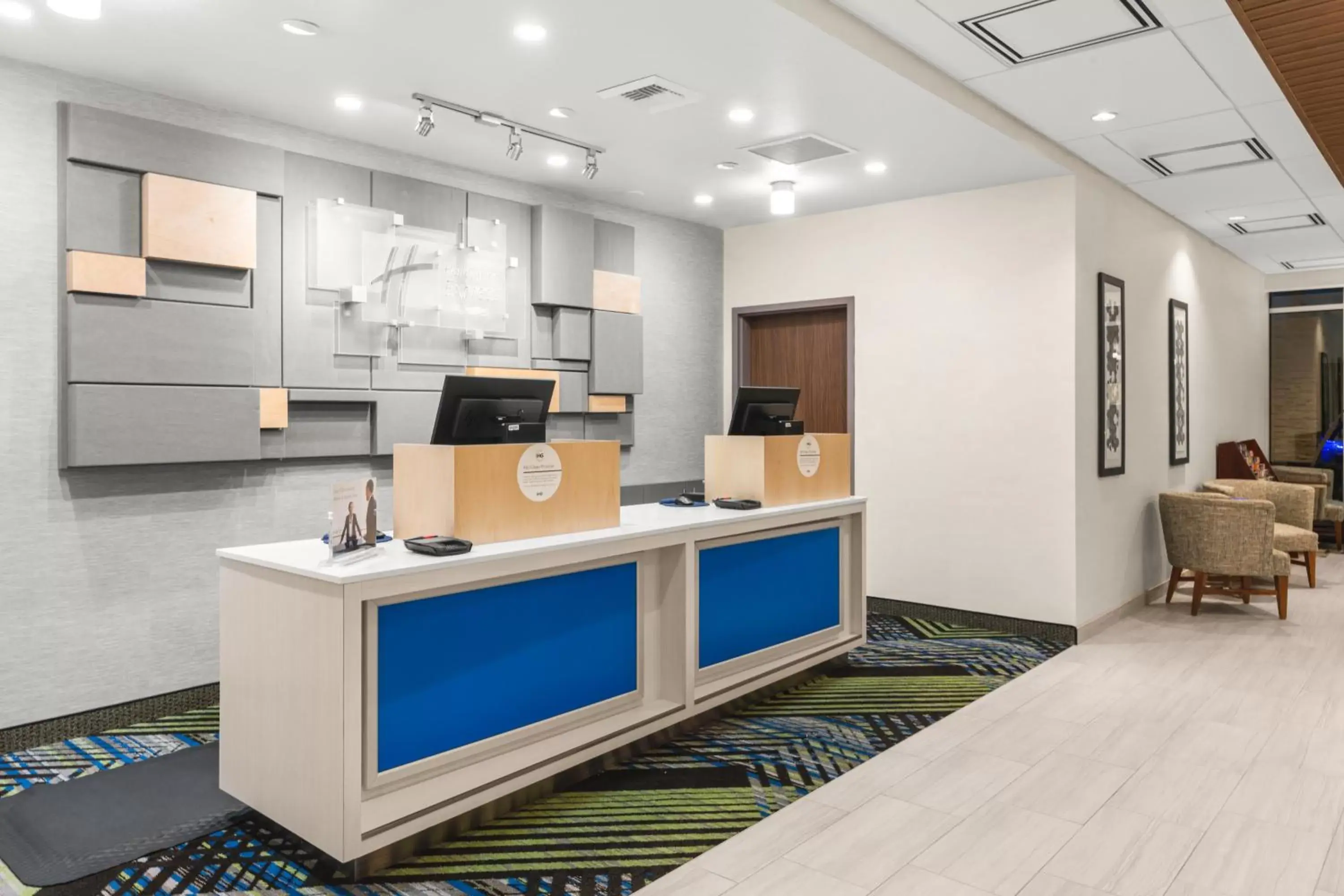 Property building in Holiday Inn Express & Suites - Suisun City, an IHG Hotel