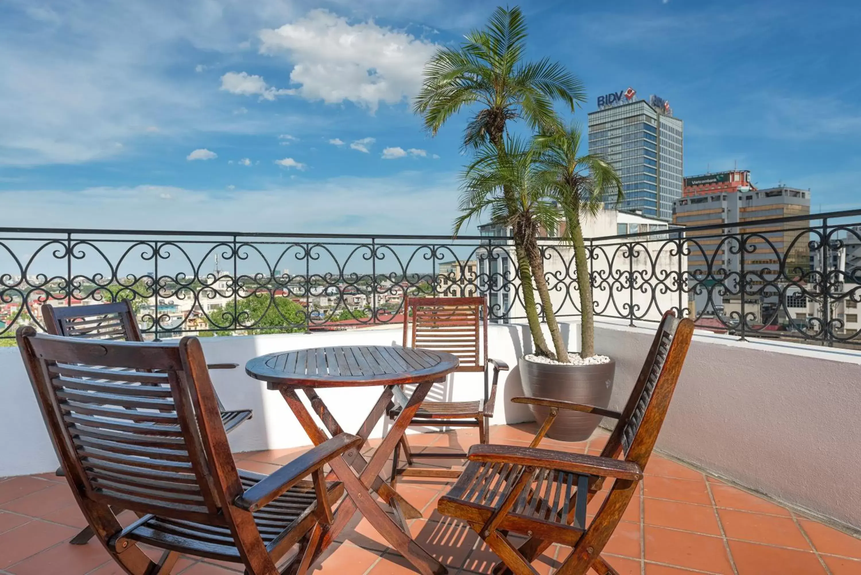 Balcony/Terrace in Hanoi E Central Luxury Hotel & Restaurant