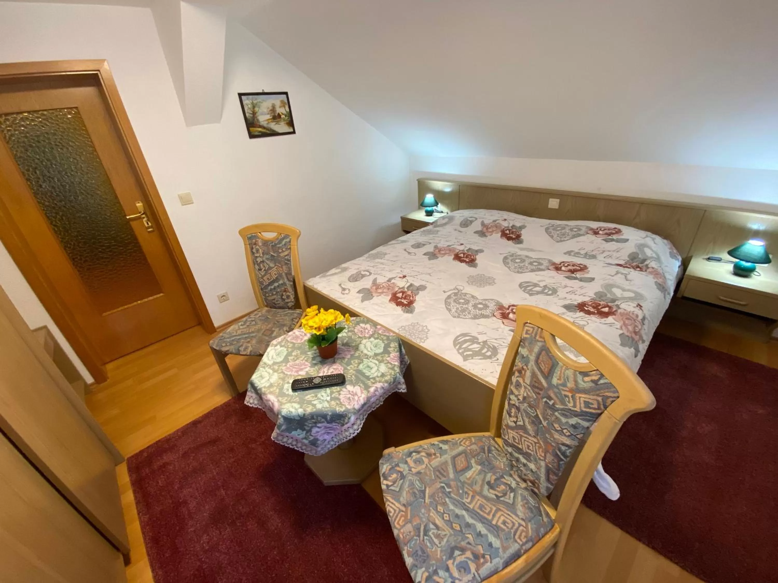 Bed in Hotel Bielatal